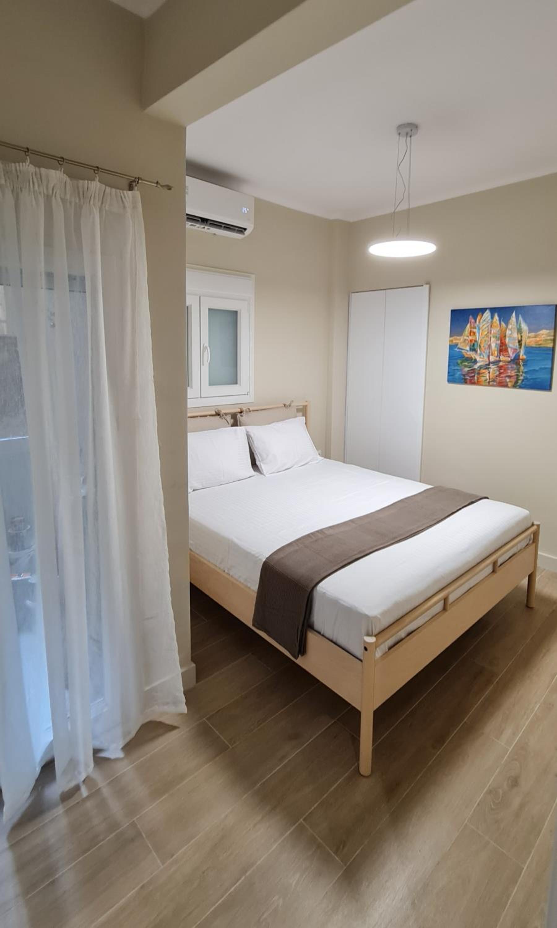 KYANA luxury