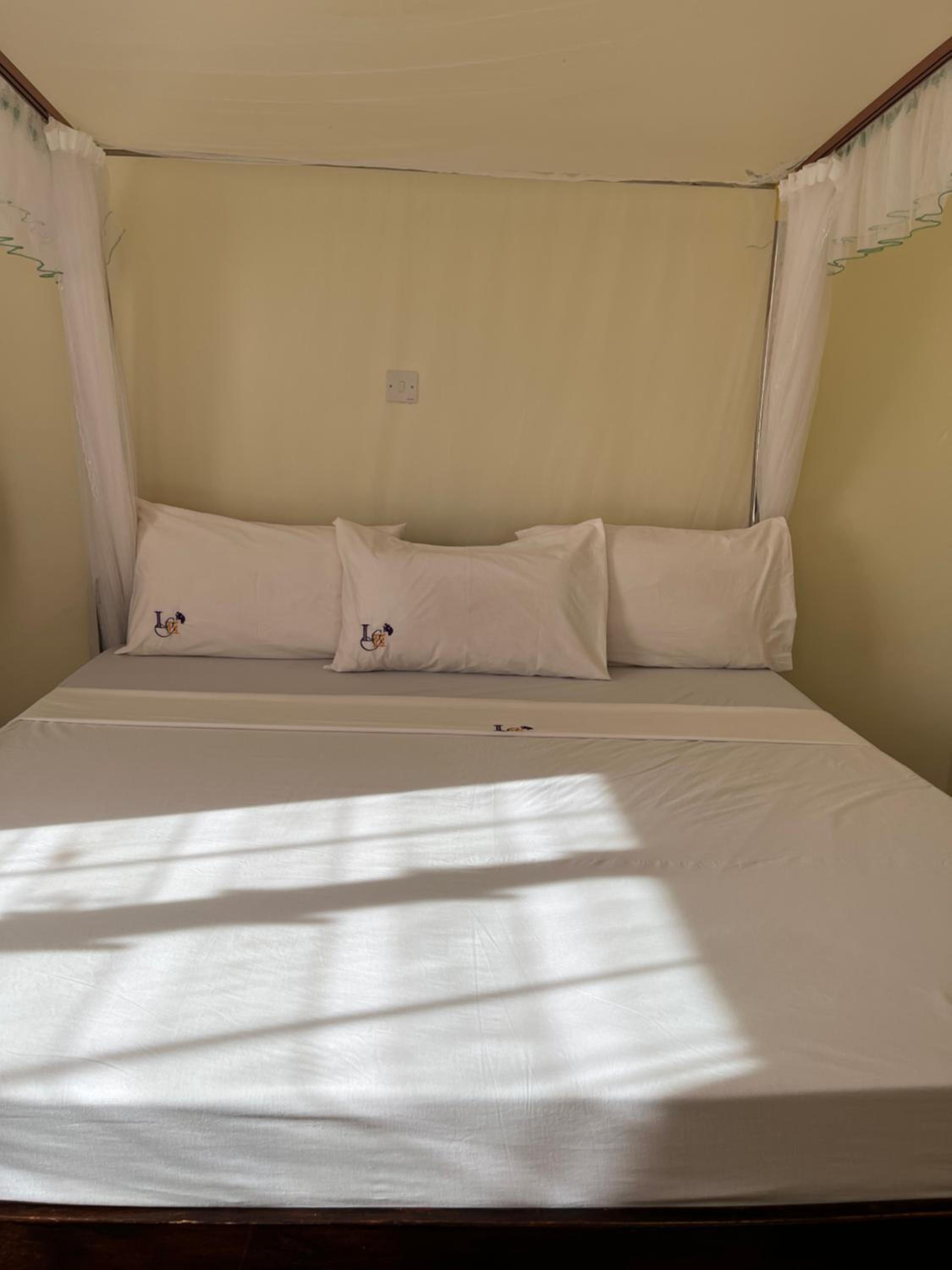 Lake Jipe Eco Lodge
