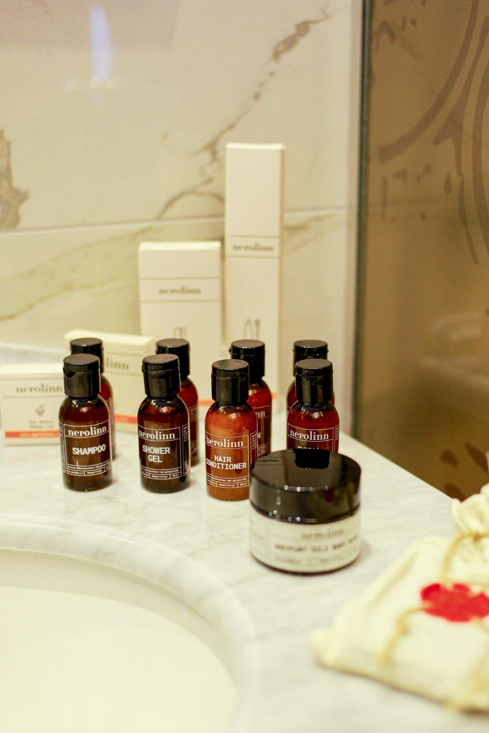 Orientbank Hotel Istanbul, Autograph Collection 5