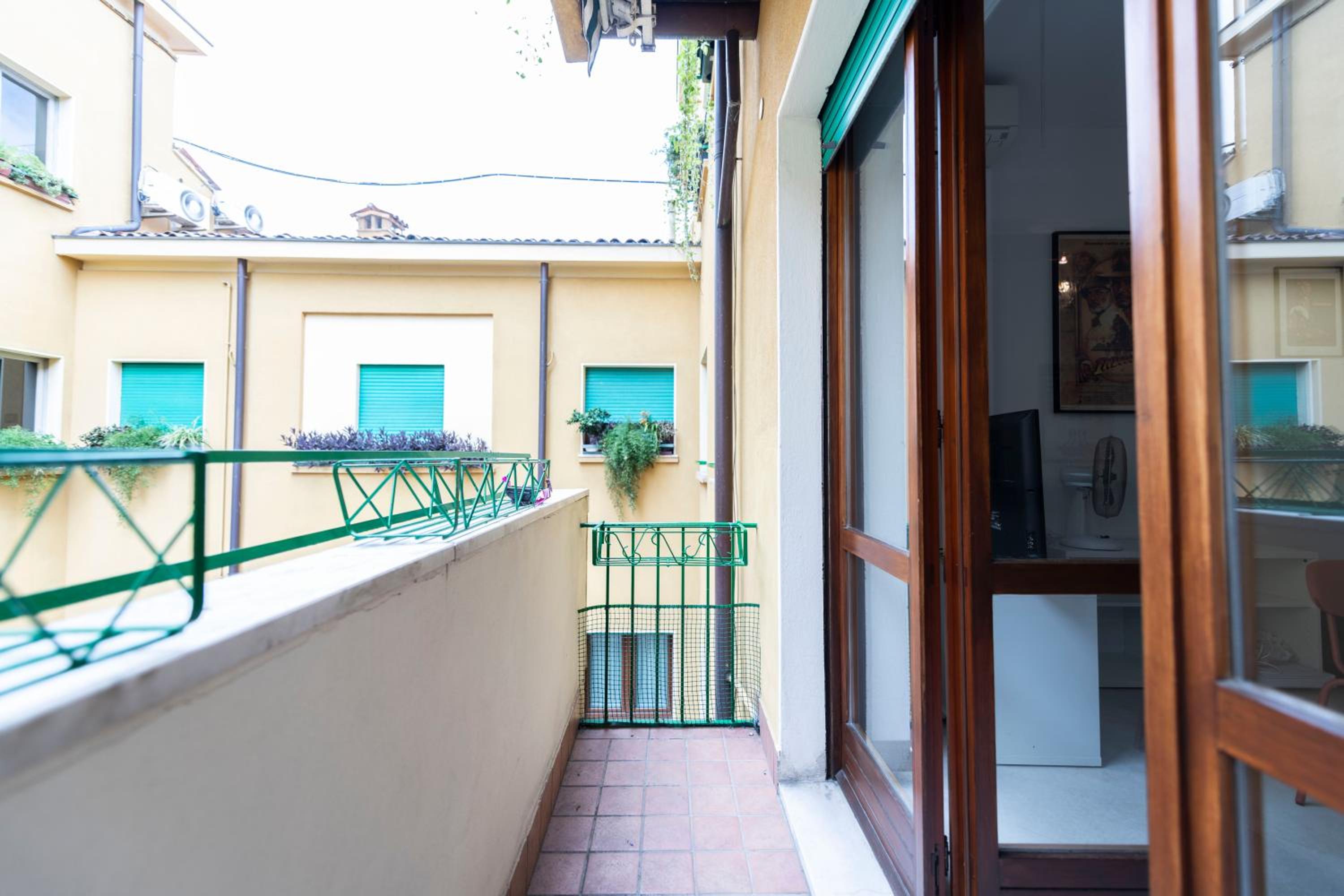 Hotel Verona Movie Lovers