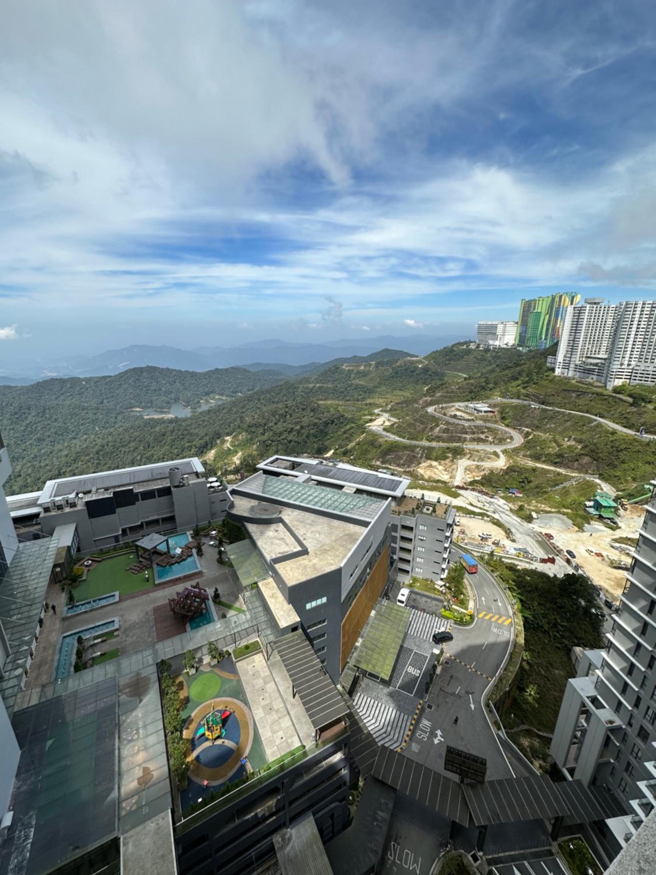 Hilltop Cloud View Genting Luxury Suite photo 3