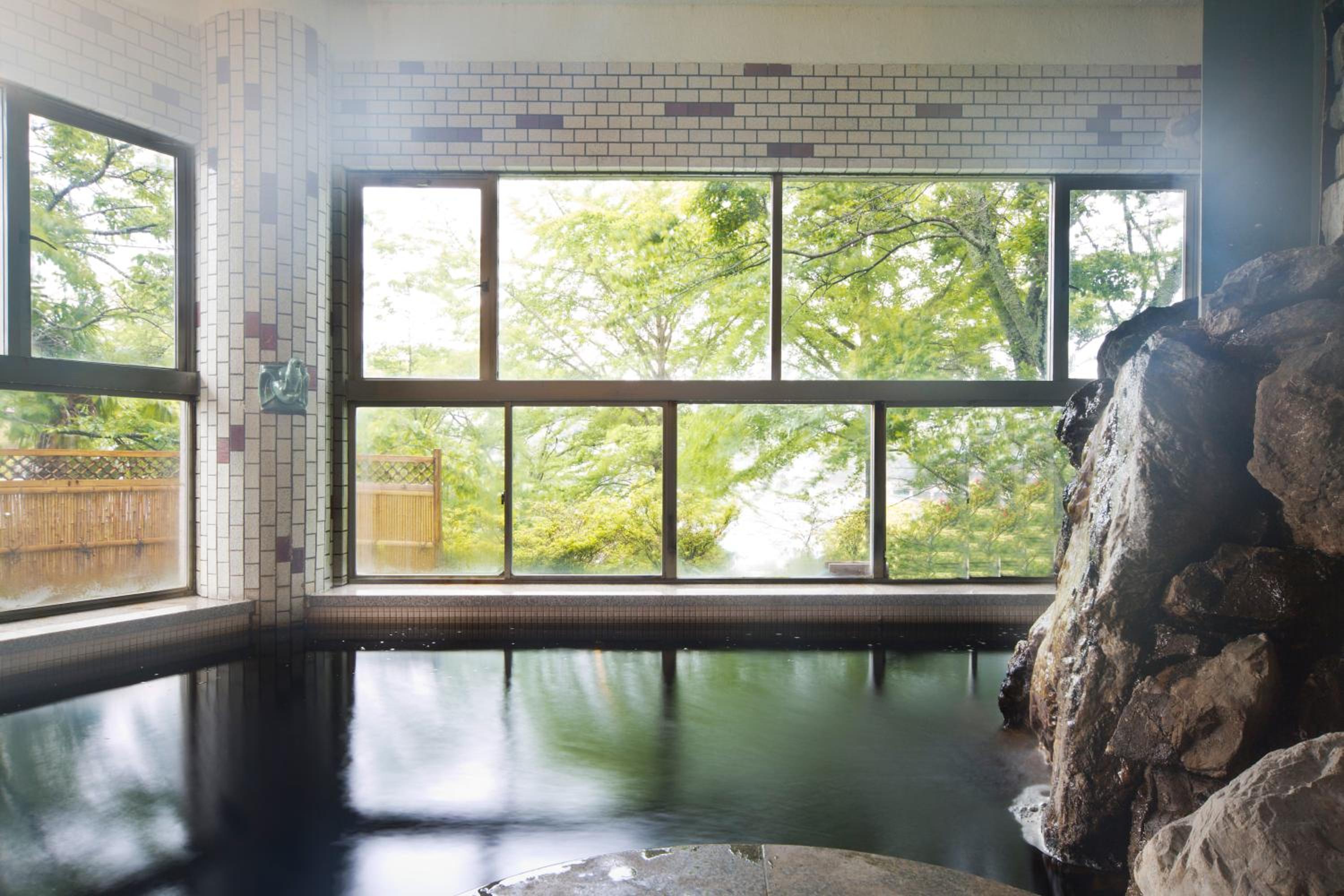 Kameyama Onsen Hotel