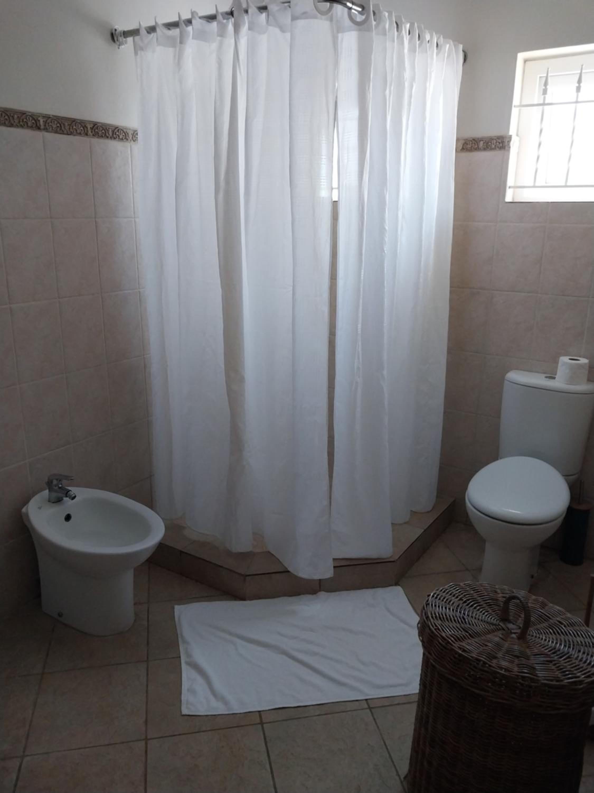 CHILLpill Guest House
