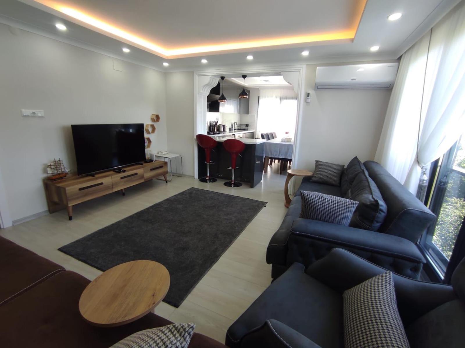 Sama house