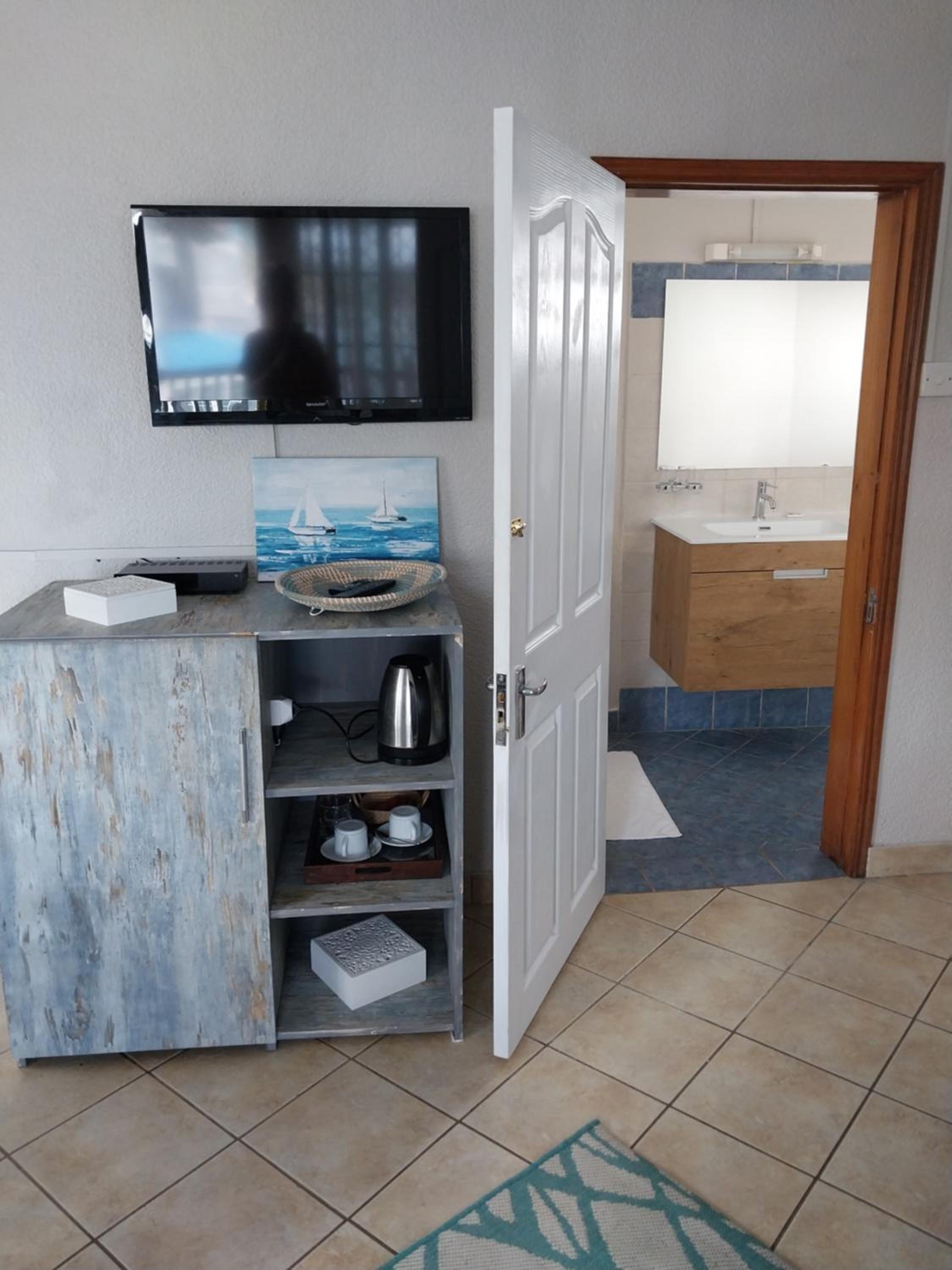 CHILLpill Guest House