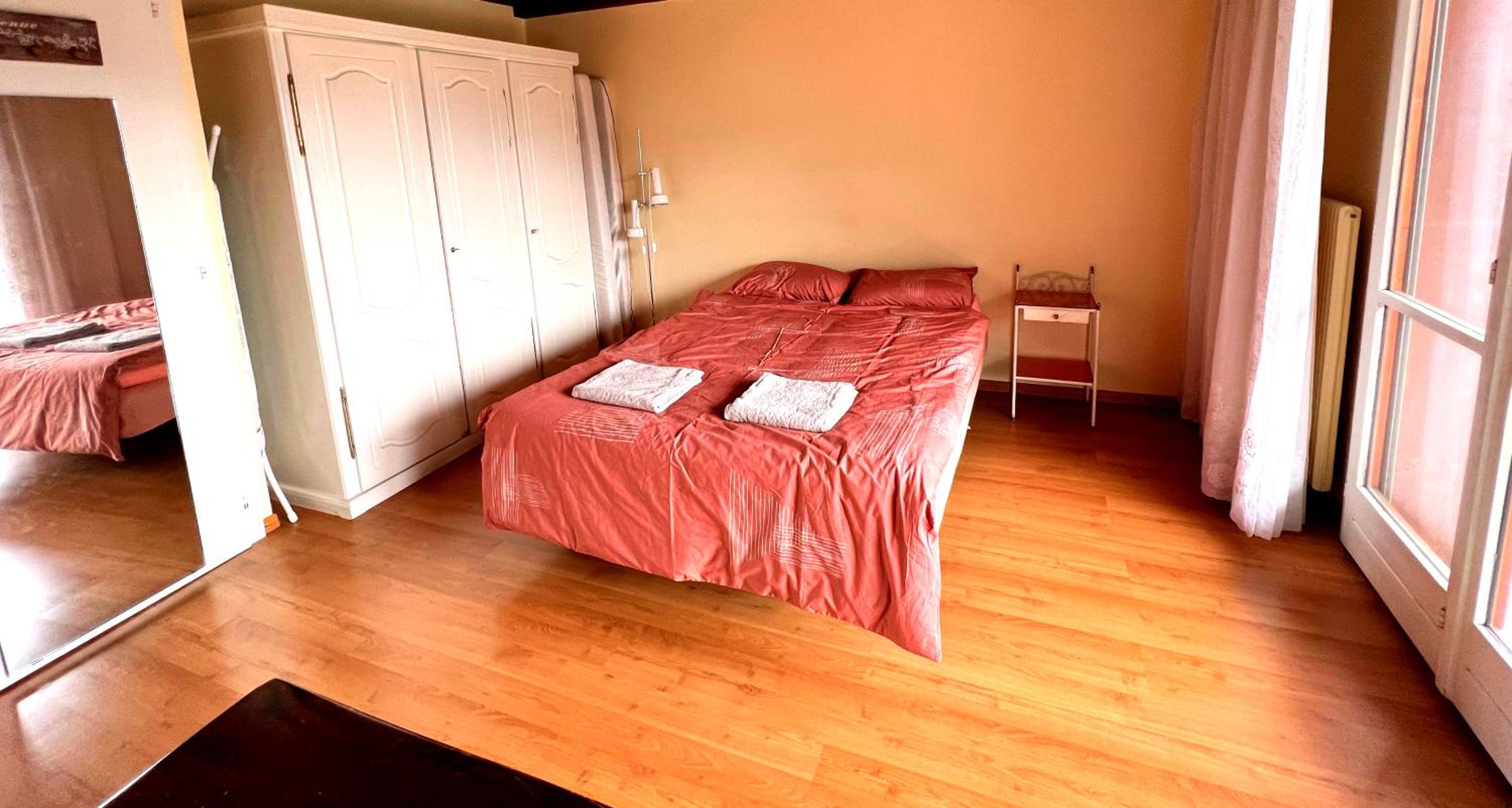 Triplex in Villars Centre with Parking - Totally Renovated
