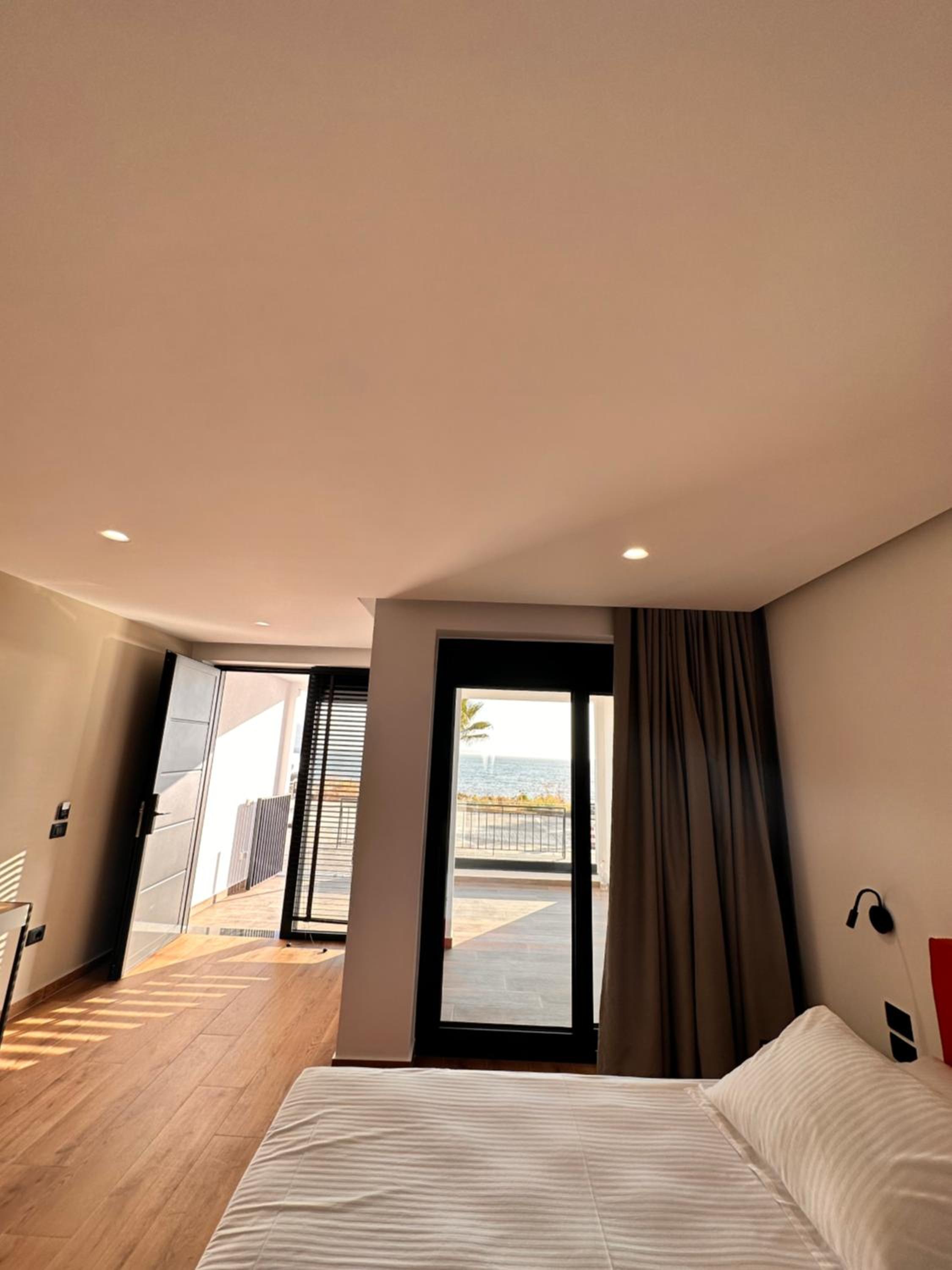 LOOKOUT Apartments 3