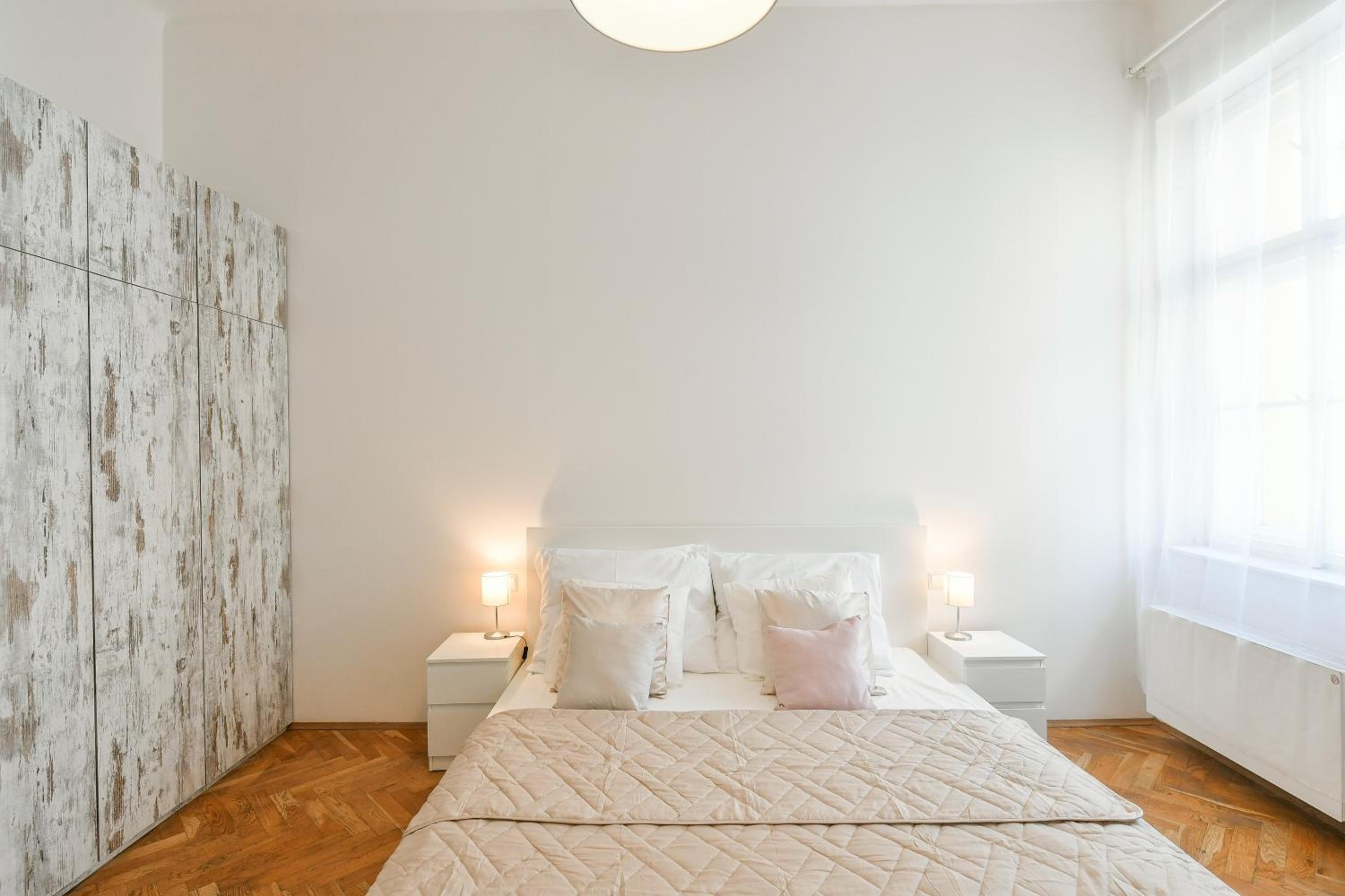 Klimentská 52 Residence