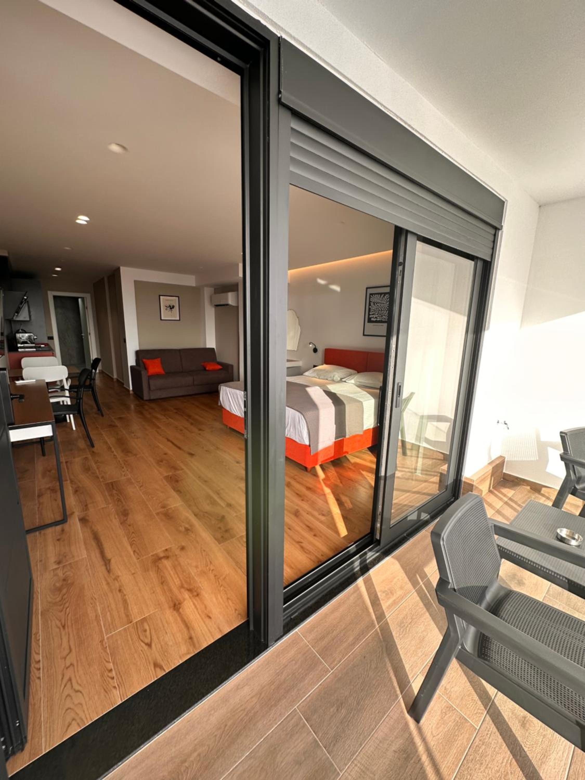 LOOKOUT Apartments 3