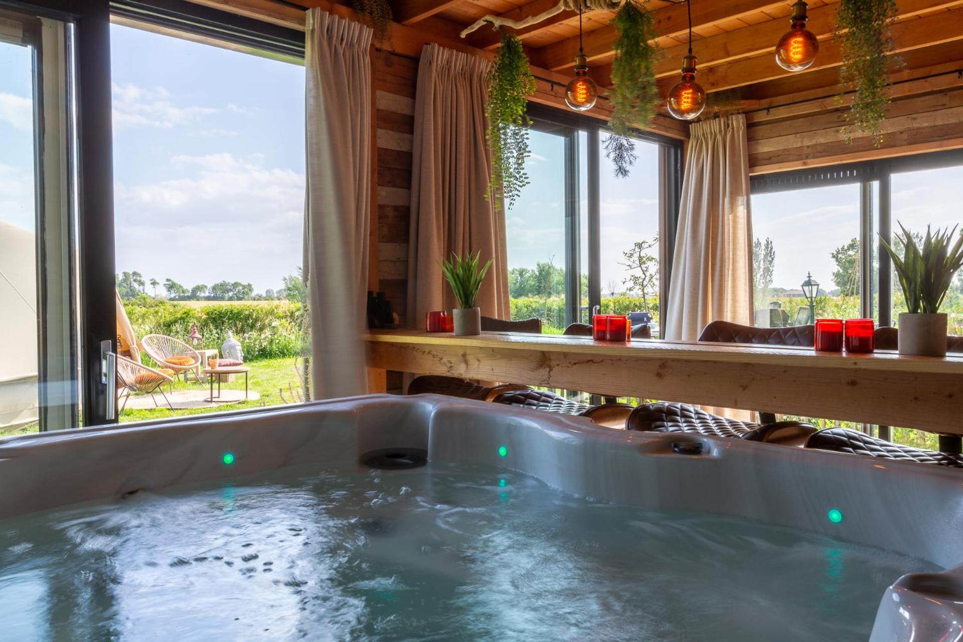 Hotel De luxe overkapping