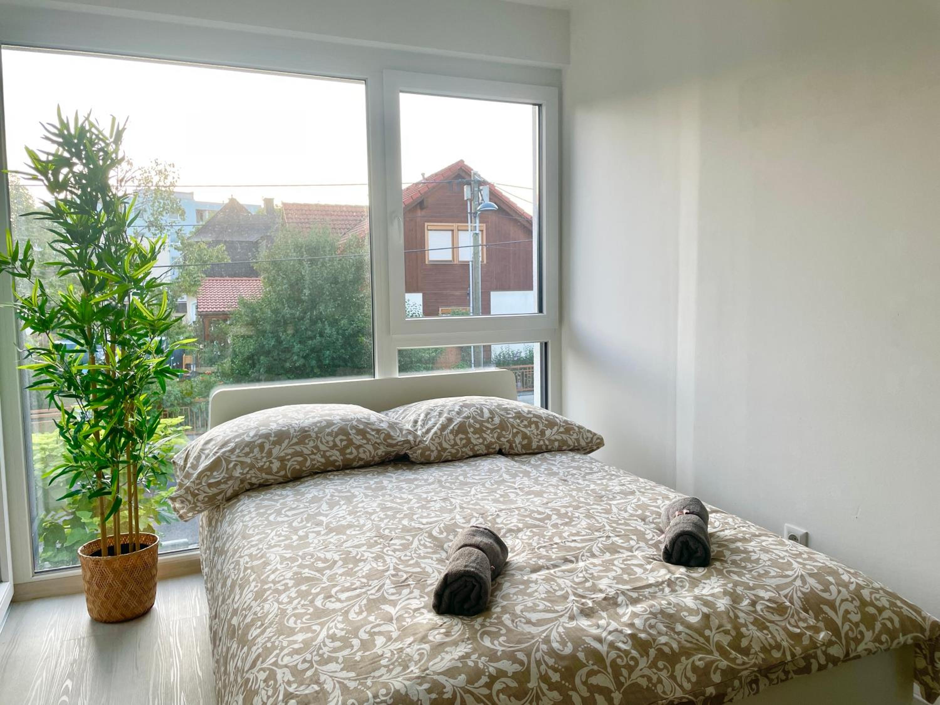 New - Free Parking - Balcony