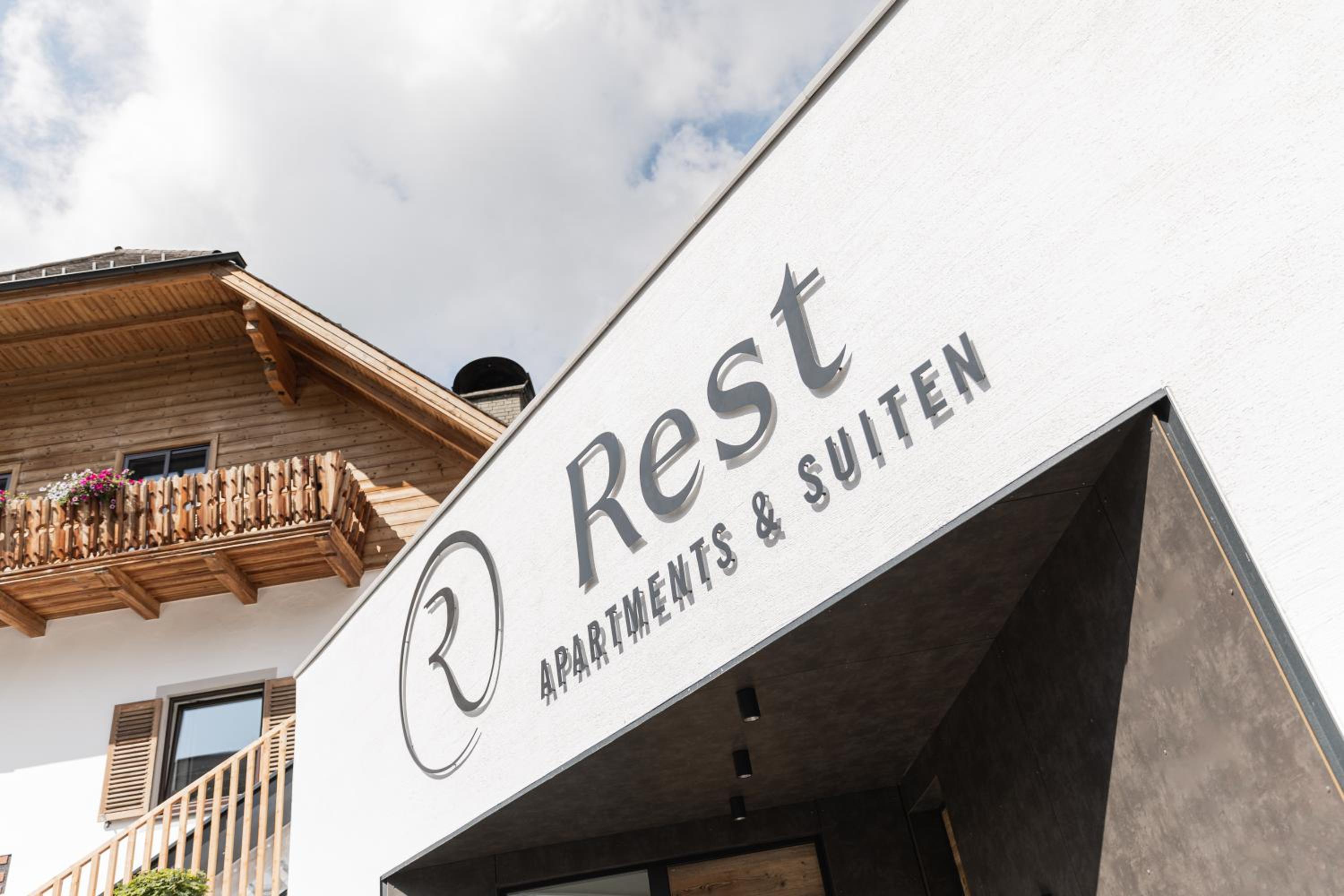 Rest Apartments & Suiten