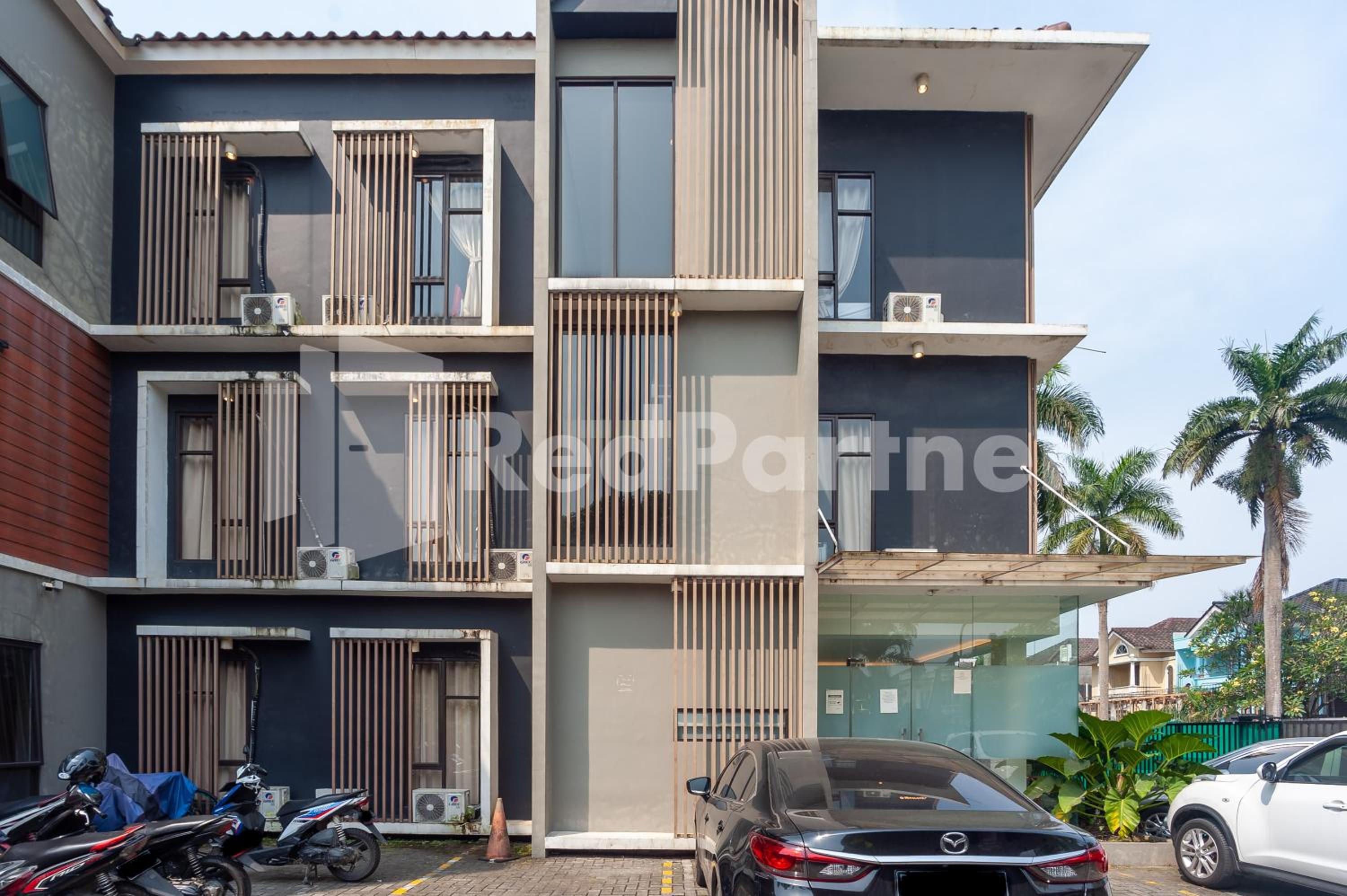 Urbanview Syariah Caseira Citra Raya view 2