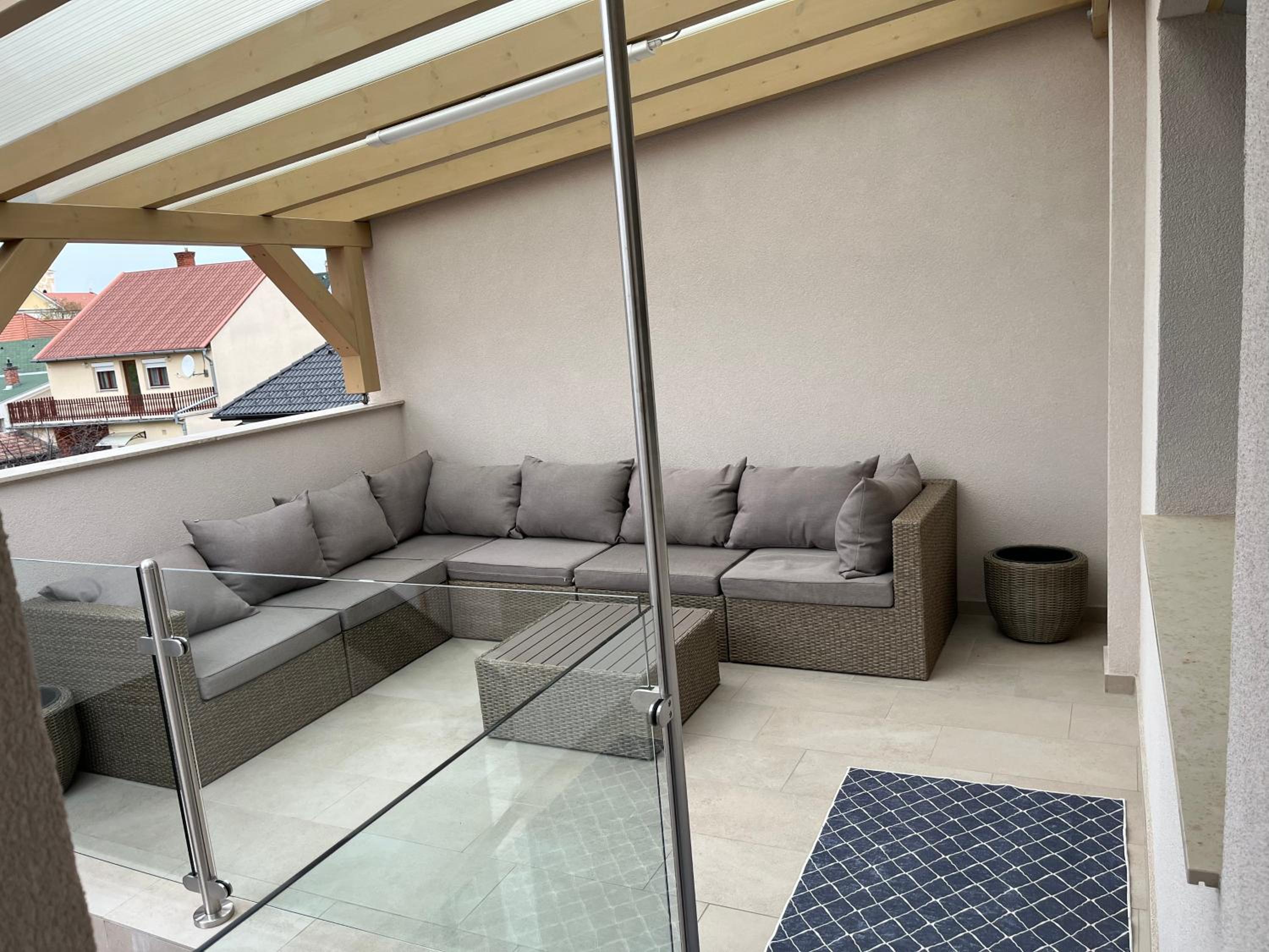 Pater Apartman