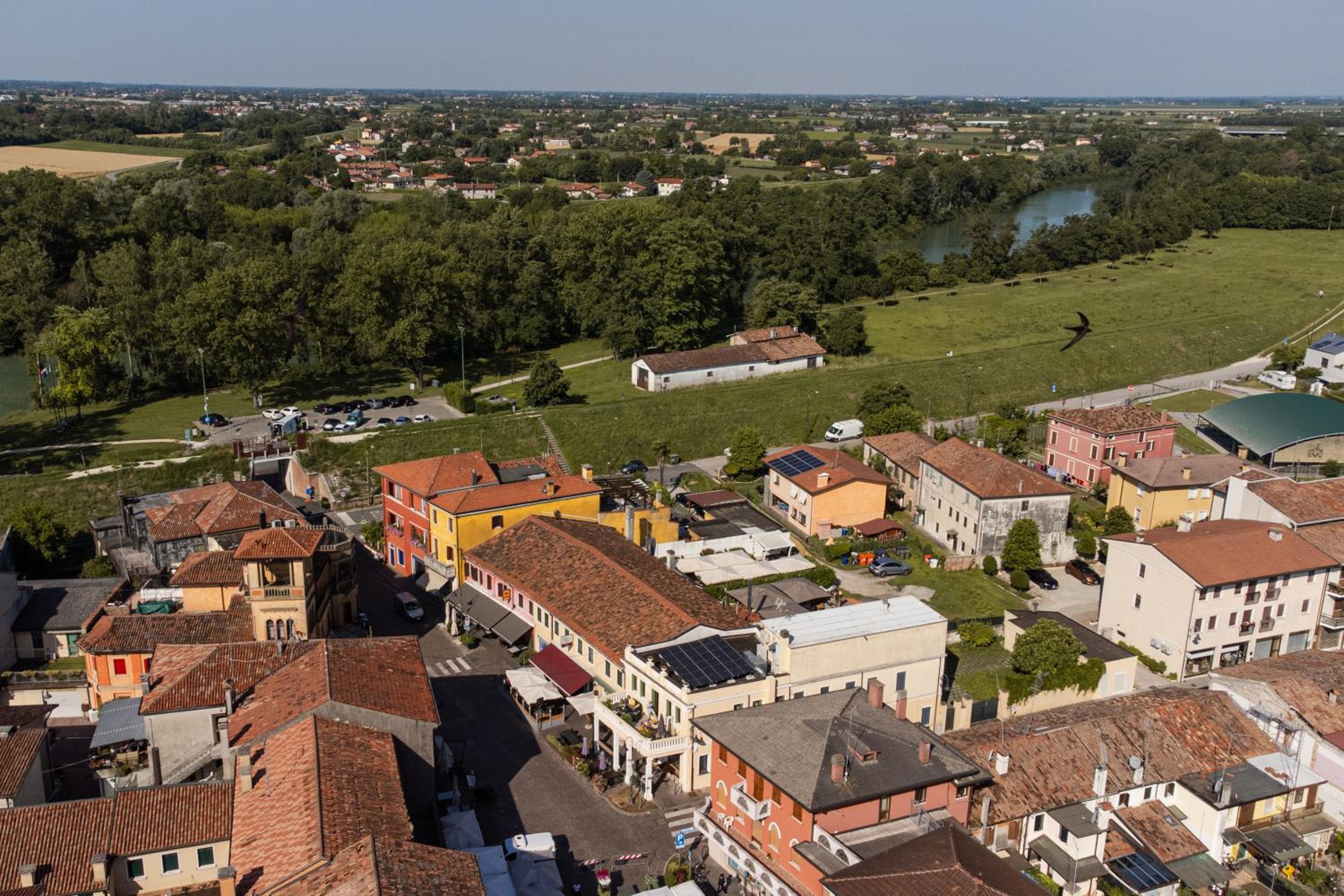 BORGO 1 view 2
