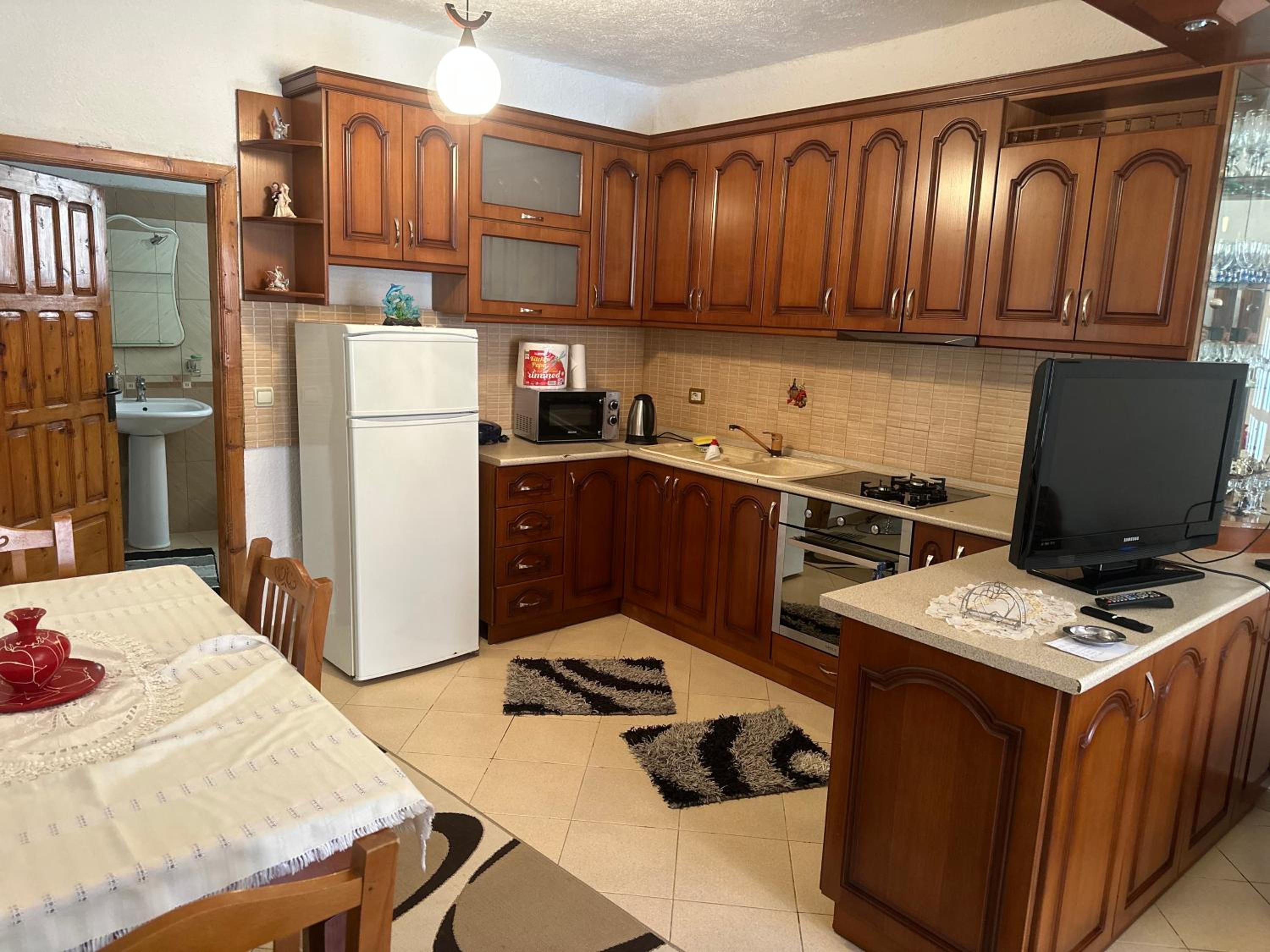 Guri Guest House