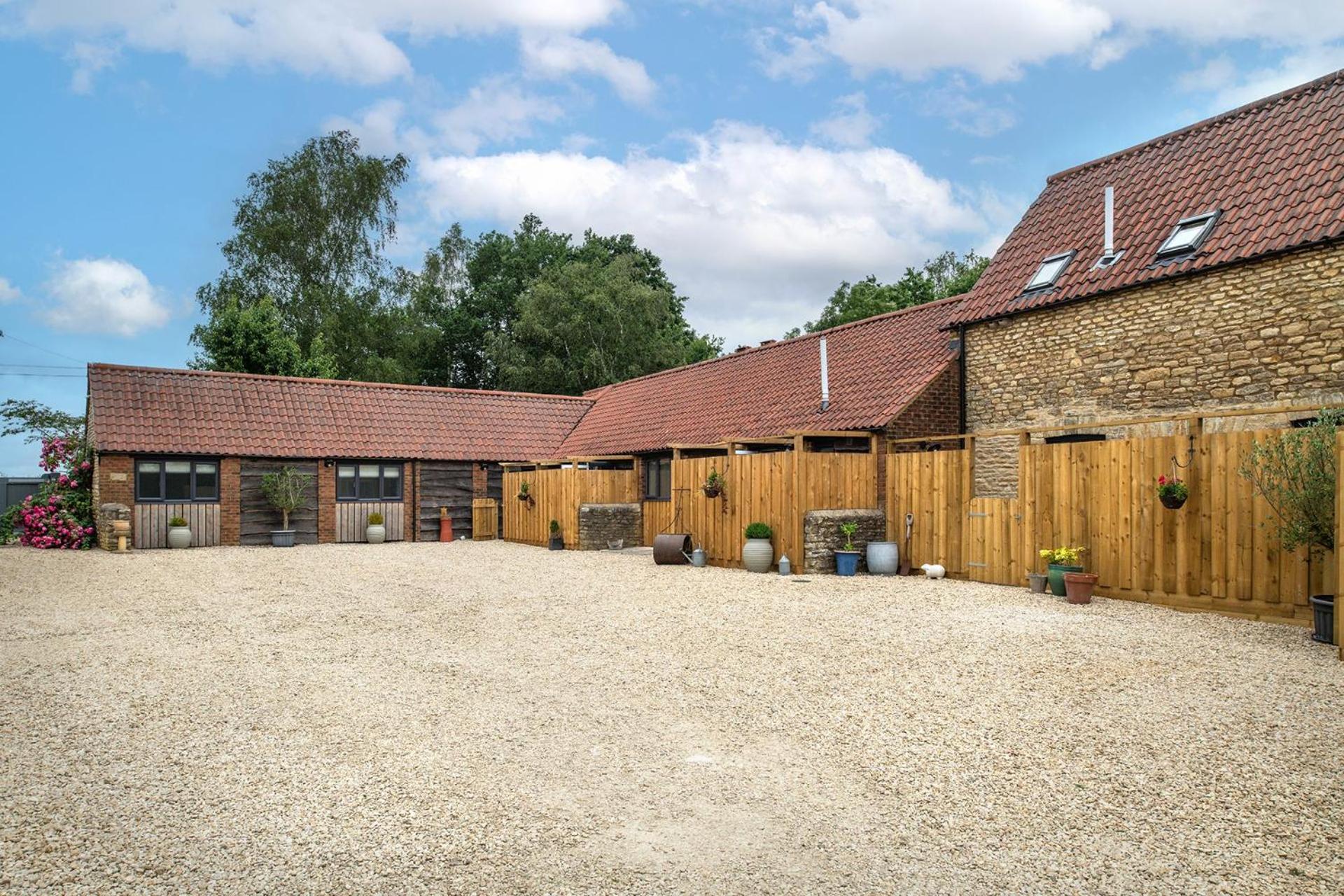 Farmyard Cottage