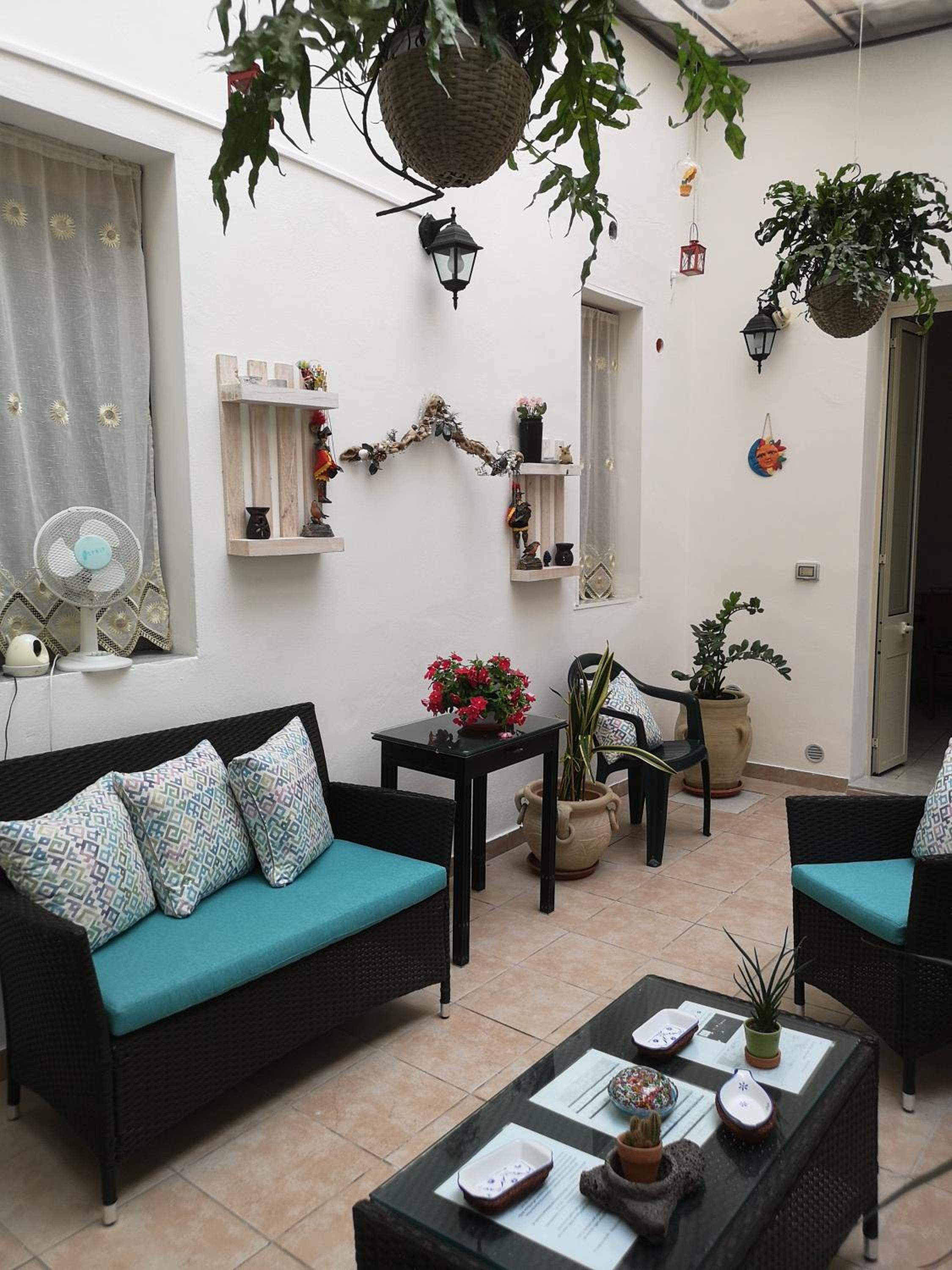 lounge