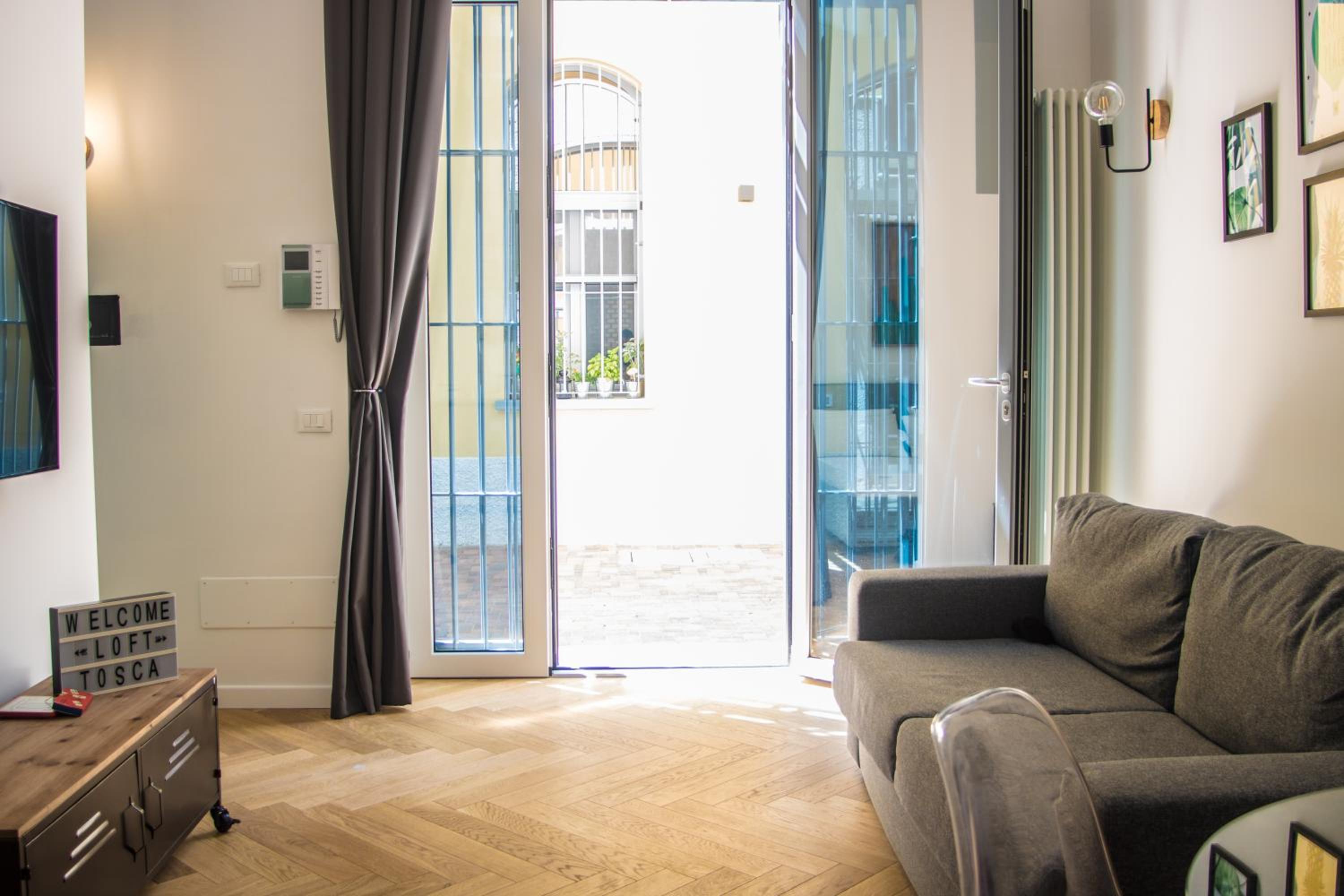Just Urban Stays - Quiet and Stylish Loft in City Center - V Giornate