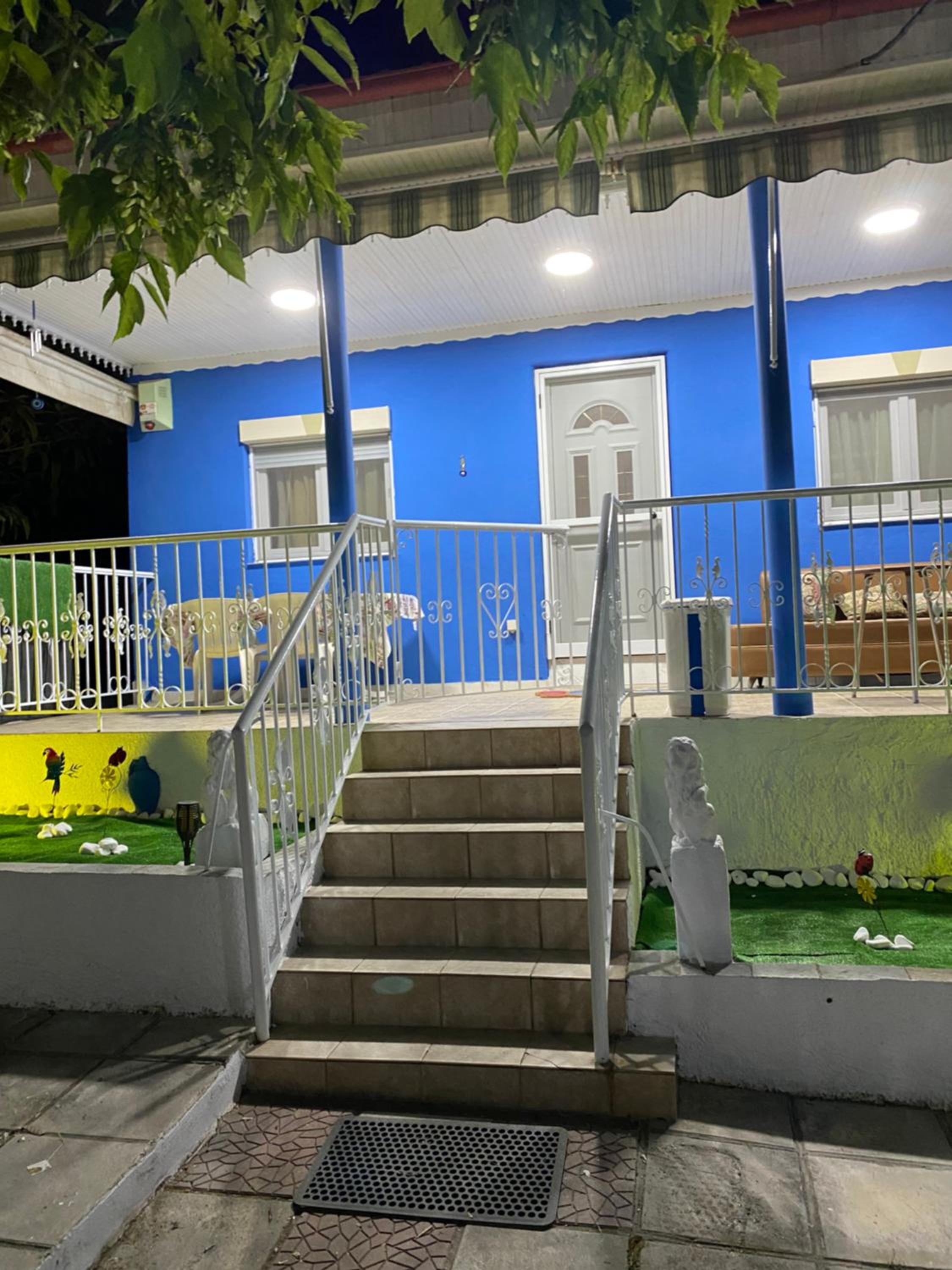 Koker's Place