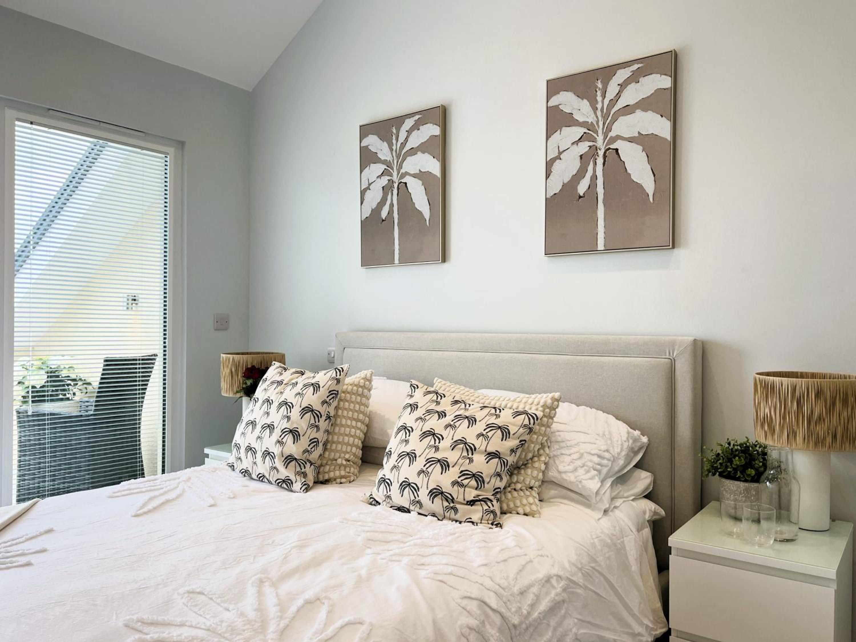 Sandown Vacations - The Island Holiday Company-Seagrass - Property Image 3
