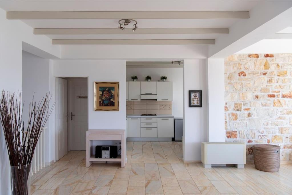 Villa Alkinoi