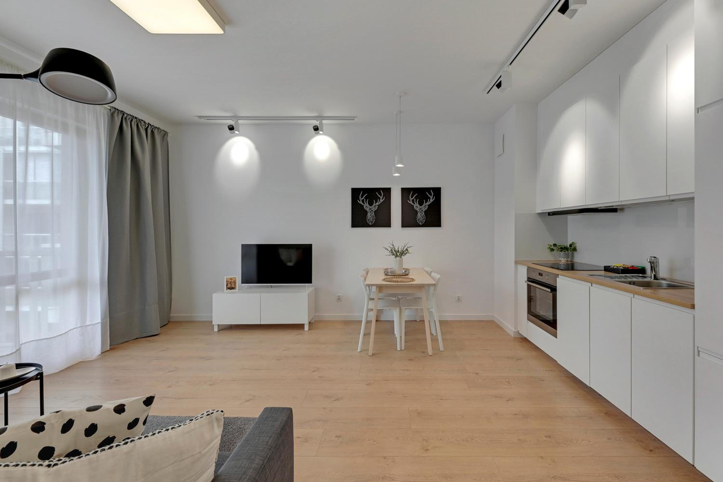 Mila Baltica Seaside, Sauna, Gym & Parking by Downtown Apartments