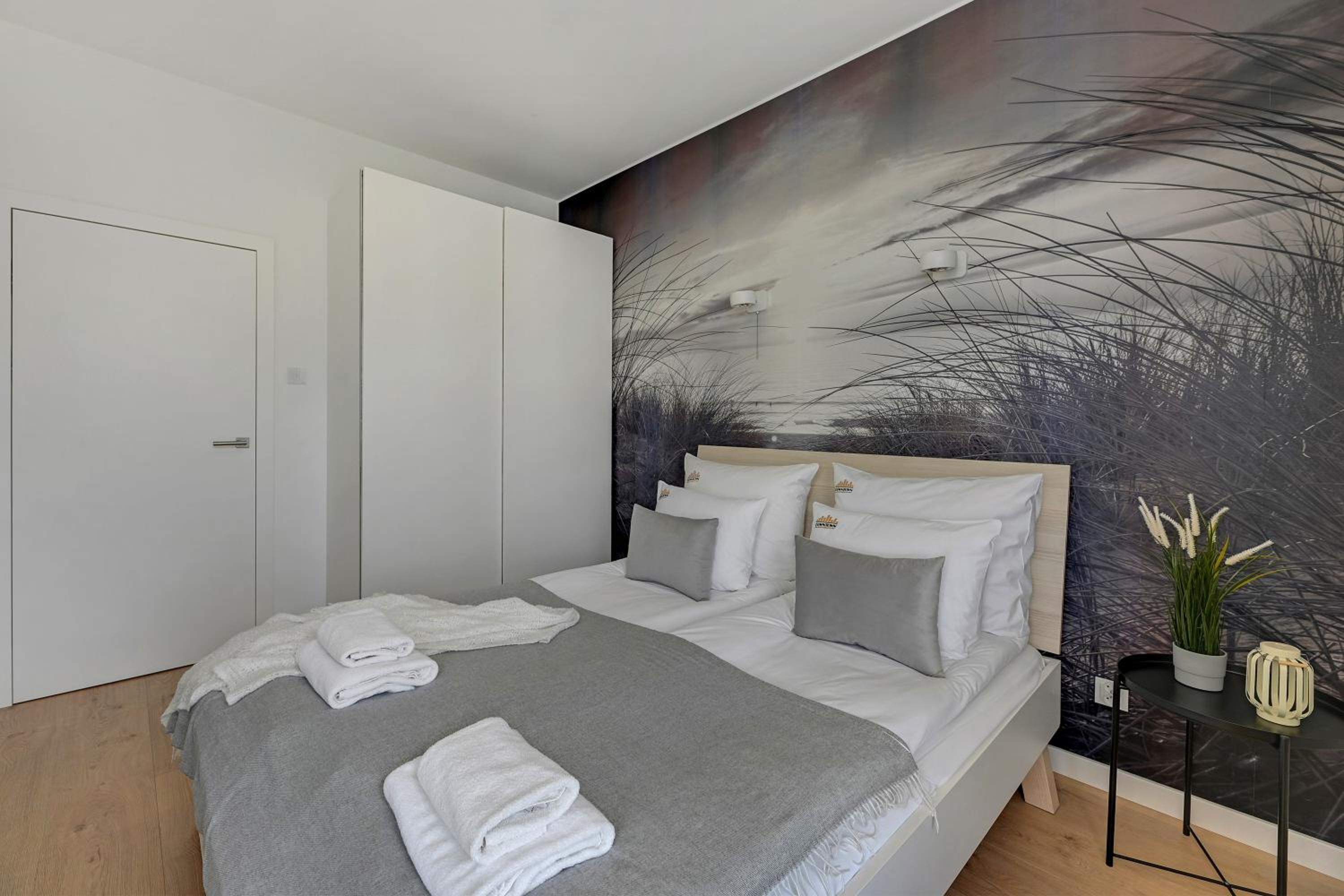 Mila Baltica Seaside, Sauna, Gym & Parking by Downtown Apartments