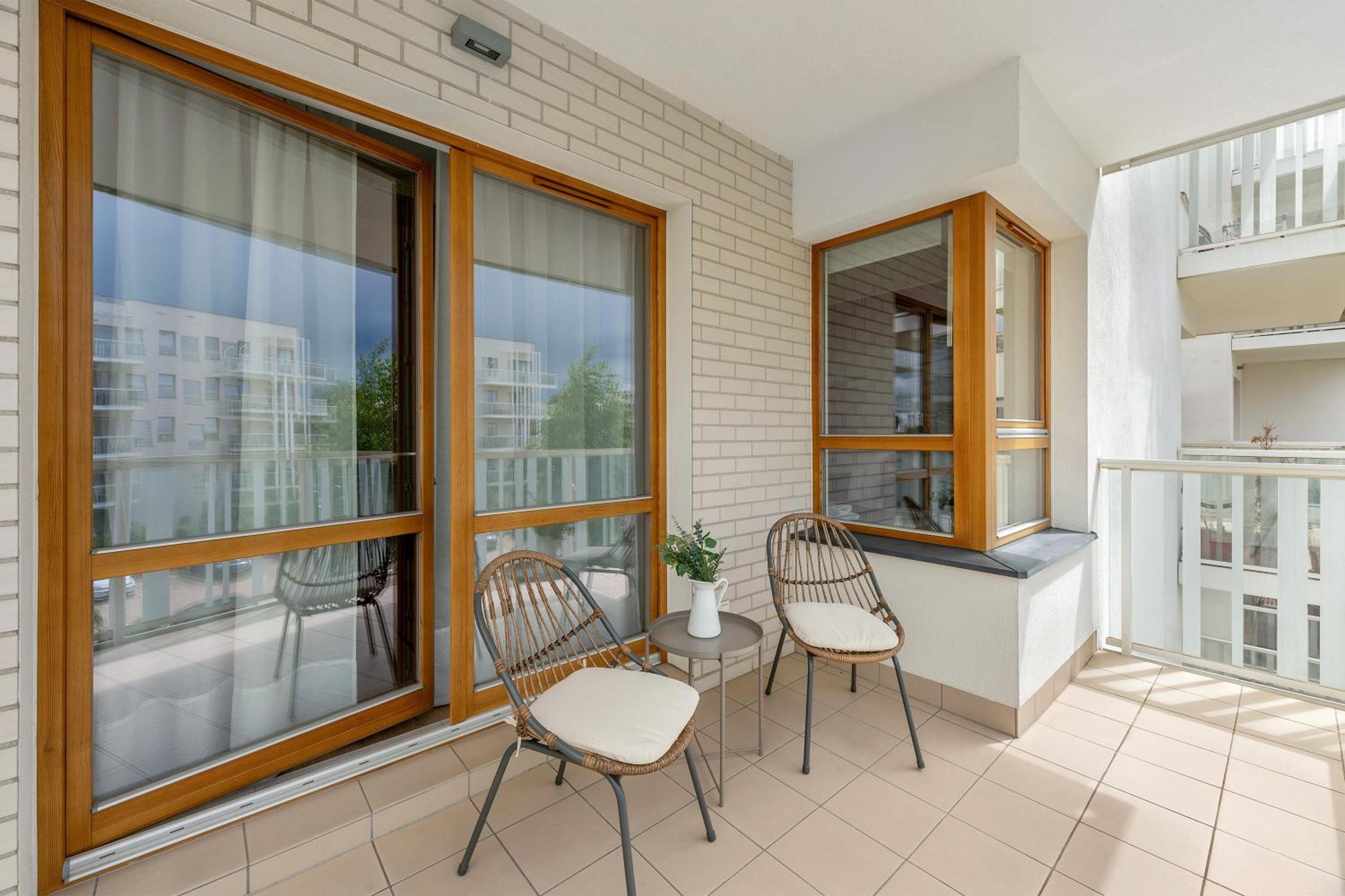Mila Baltica Seaside, Sauna, Gym & Parking by Downtown Apartments