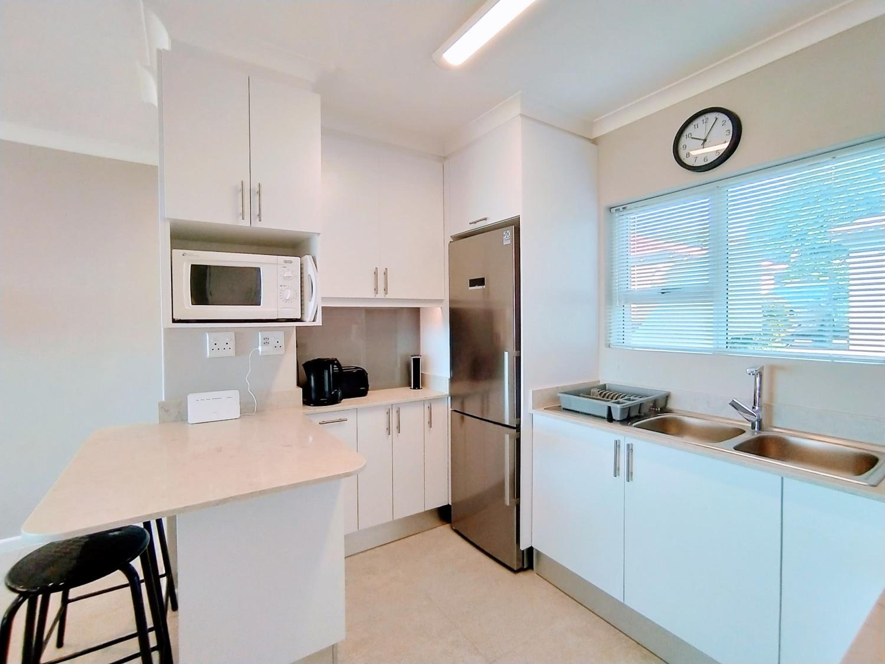 Goose Nest - 2BD APT, Sea & Lagoon Views view 3