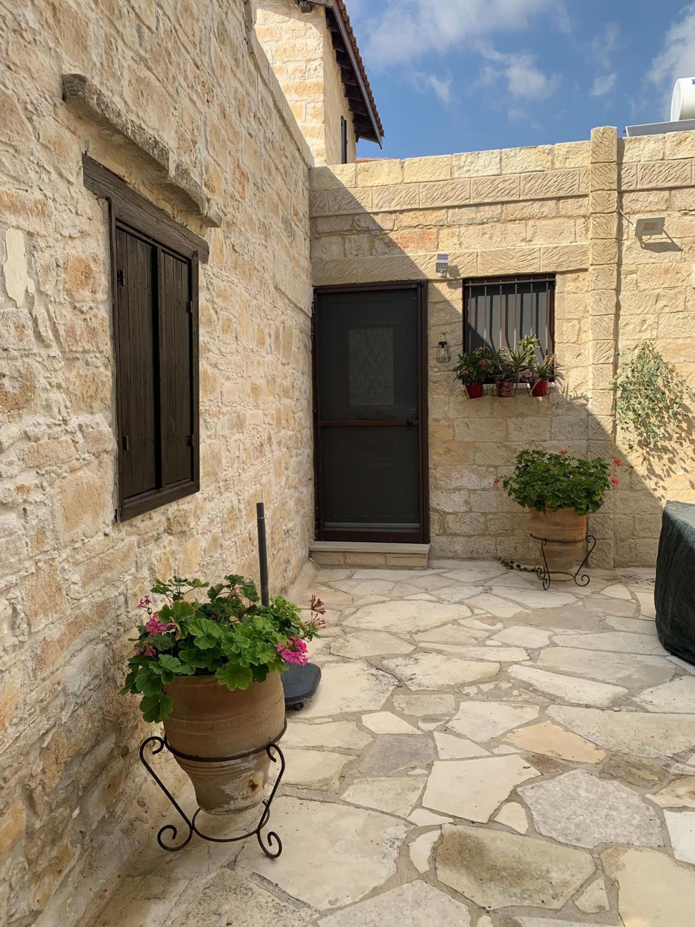 Cosy Piano village cottage in Pachna