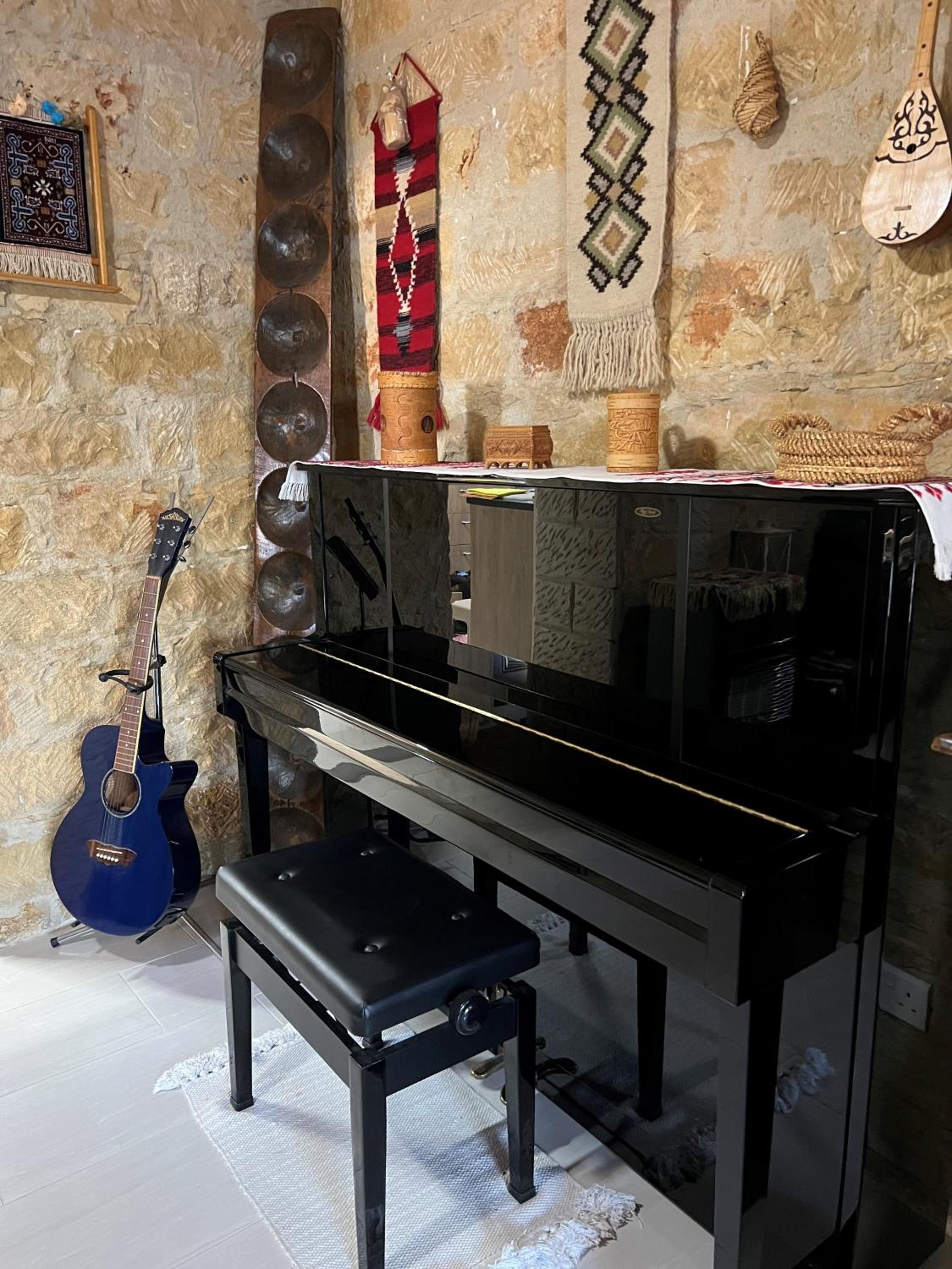 Cosy Piano village cottage in Pachna