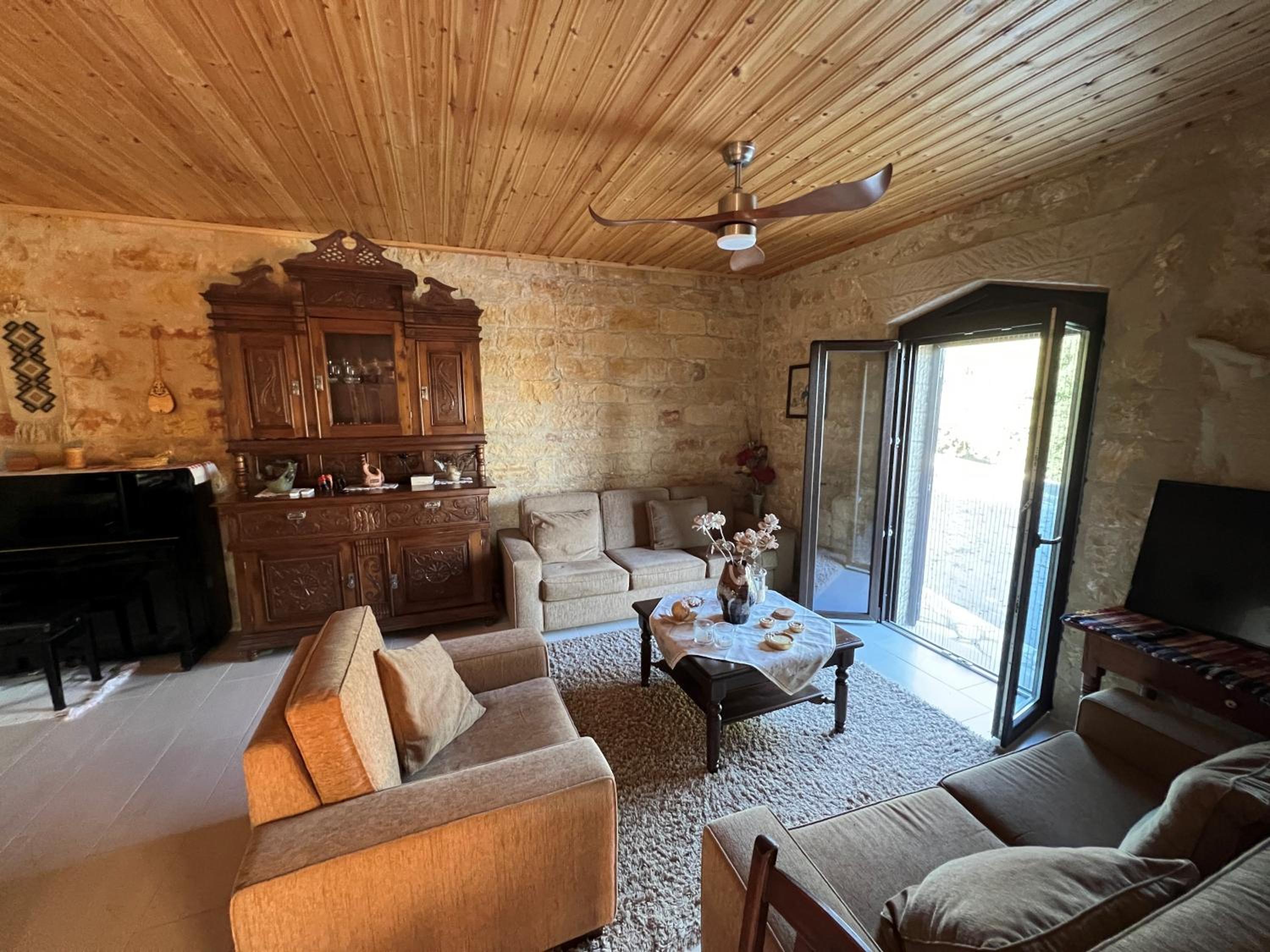 Cosy Piano village cottage in Pachna