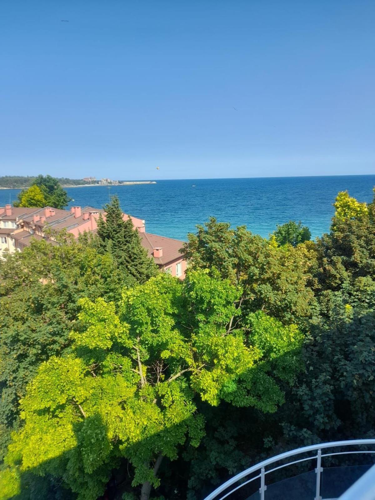 3 Room Penthouse Apartment with fantastic Seaview and big Terraces OASIS Ravda