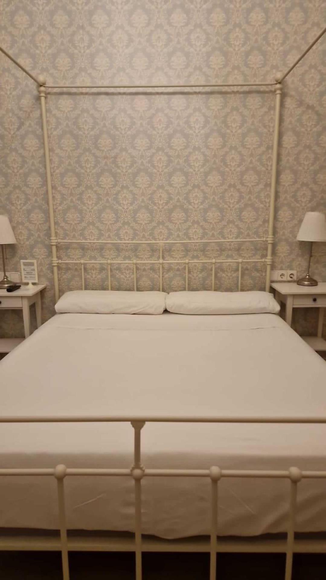 Lumine Luxury Suites by gaiarooms