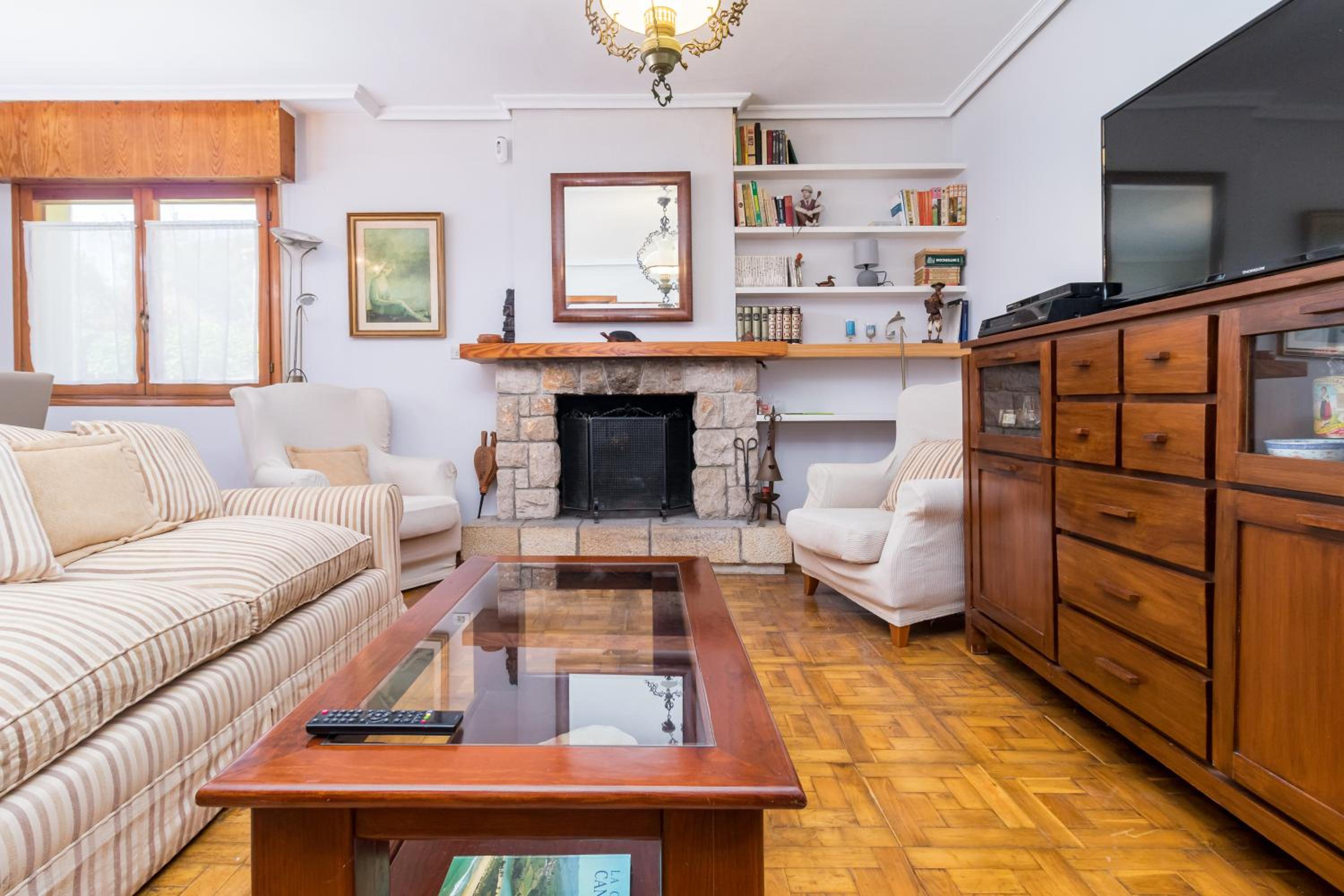 Casa con jardín privado Oreña