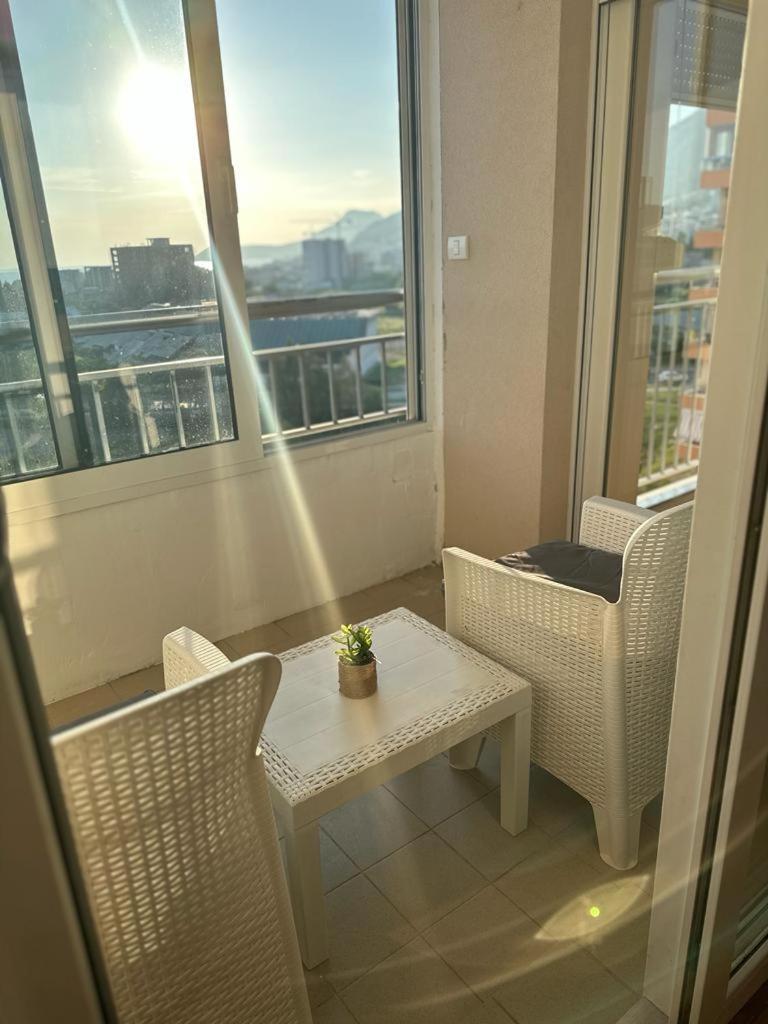 Green Sunset view 3
