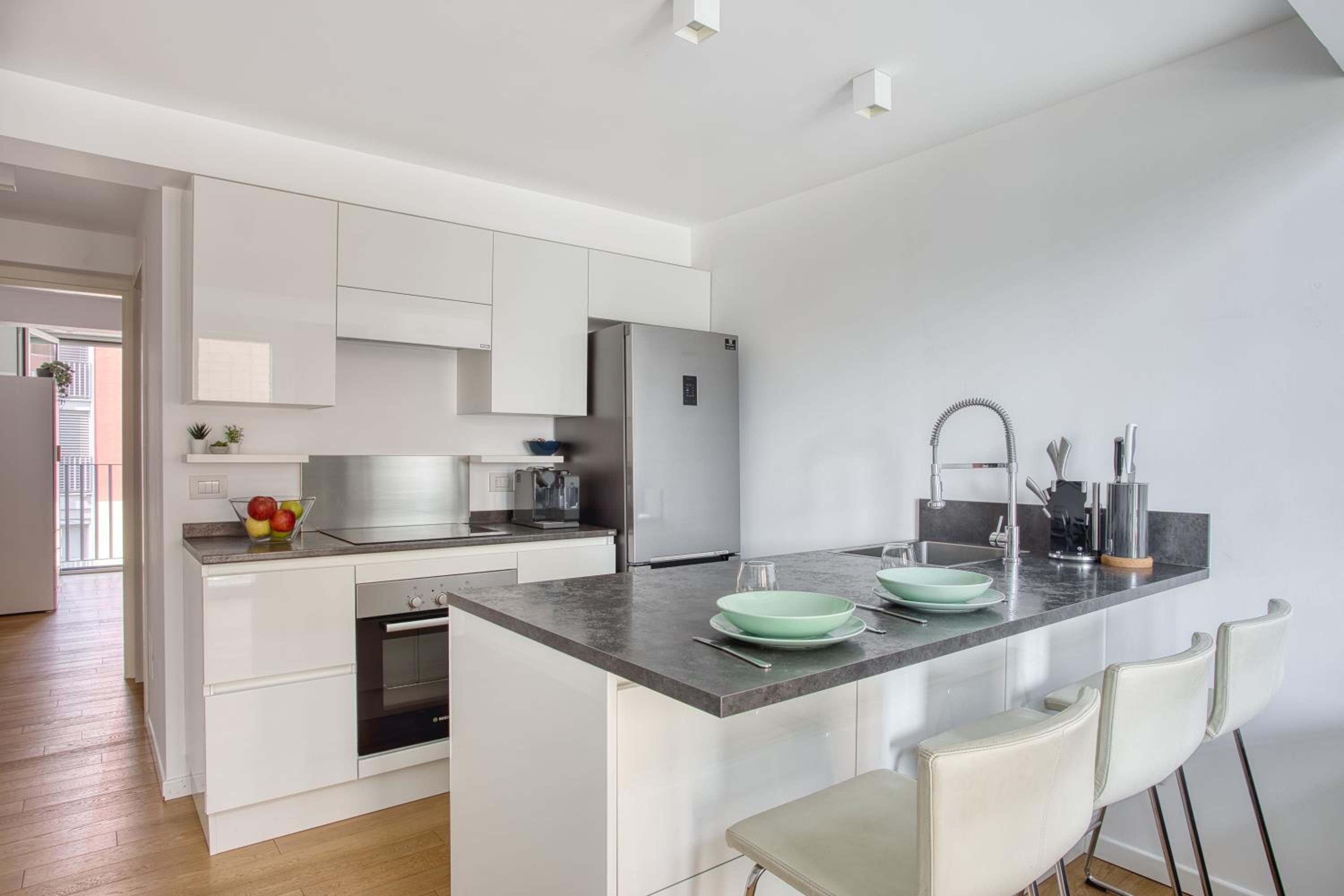 Just Urban Stays - Stylish Duplex with Terrace - 10 min Porta Romana