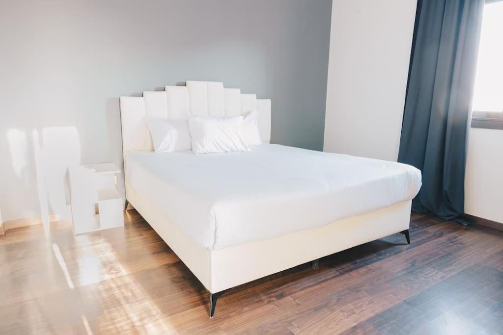 Mivida Emaar - Residence by Elegant Hospitality view 3