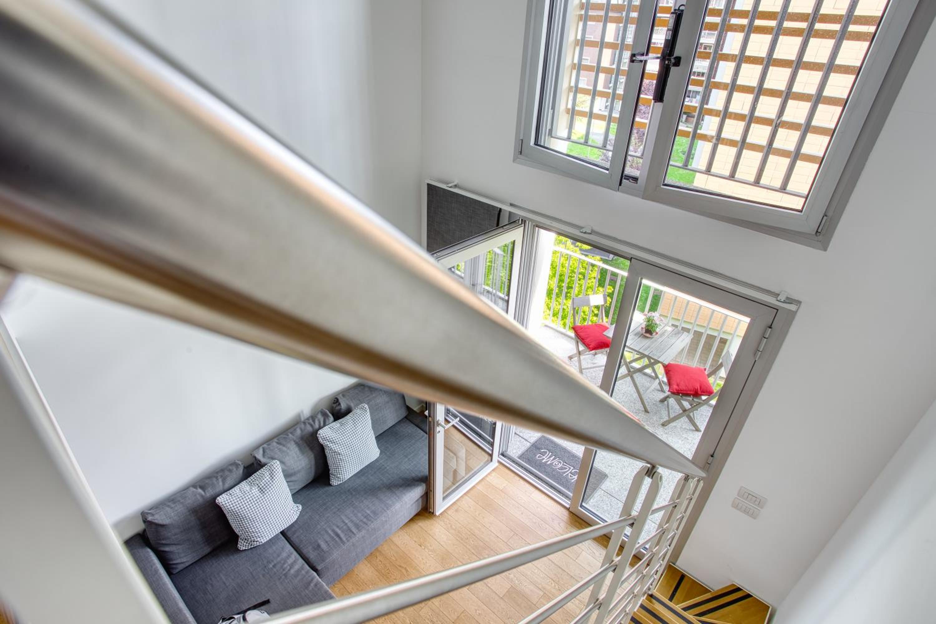 Just Urban Stays - Stylish Duplex with Terrace - 10 min Porta Romana