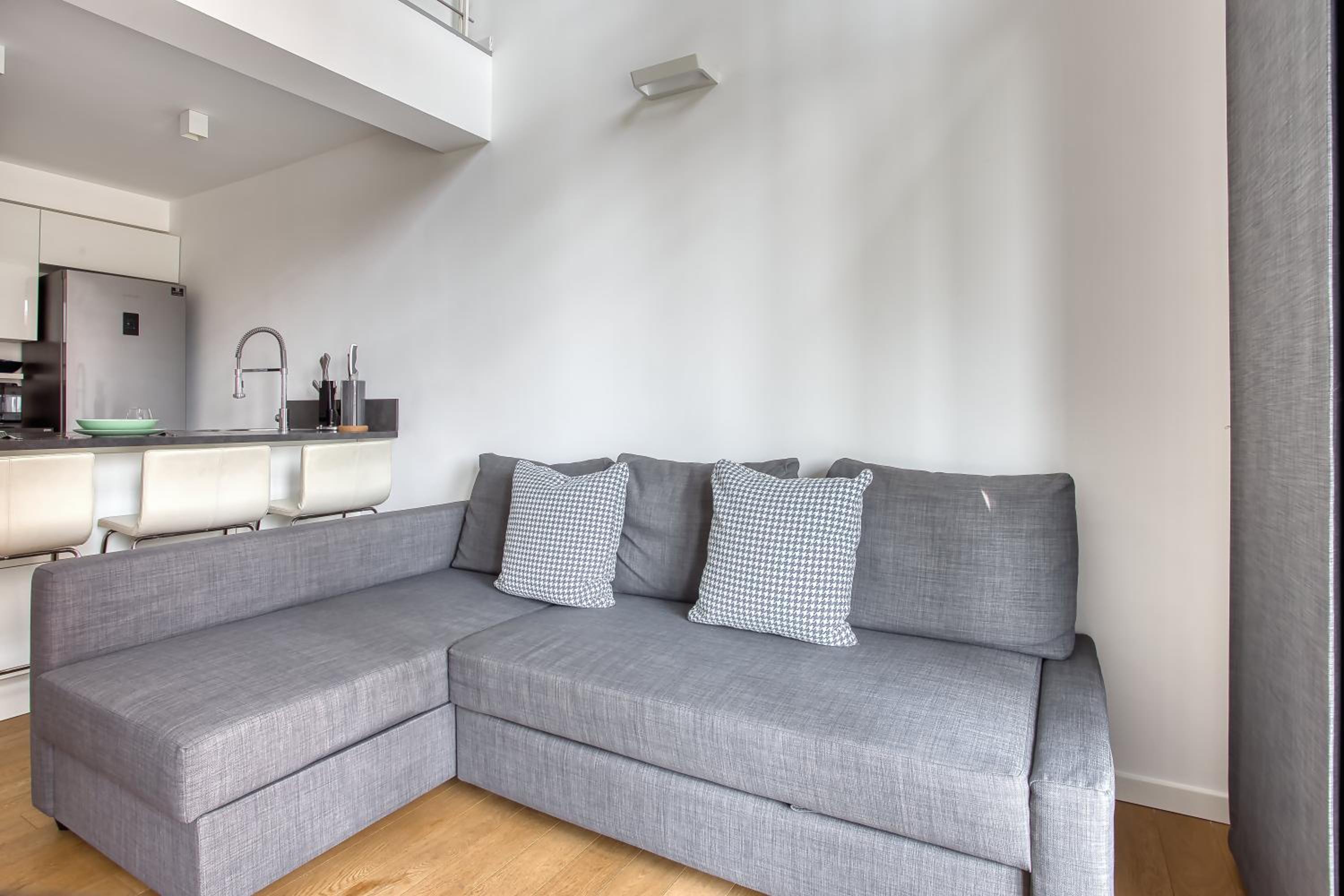 Just Urban Stays - Stylish Duplex with Terrace - 10 min Porta Romana