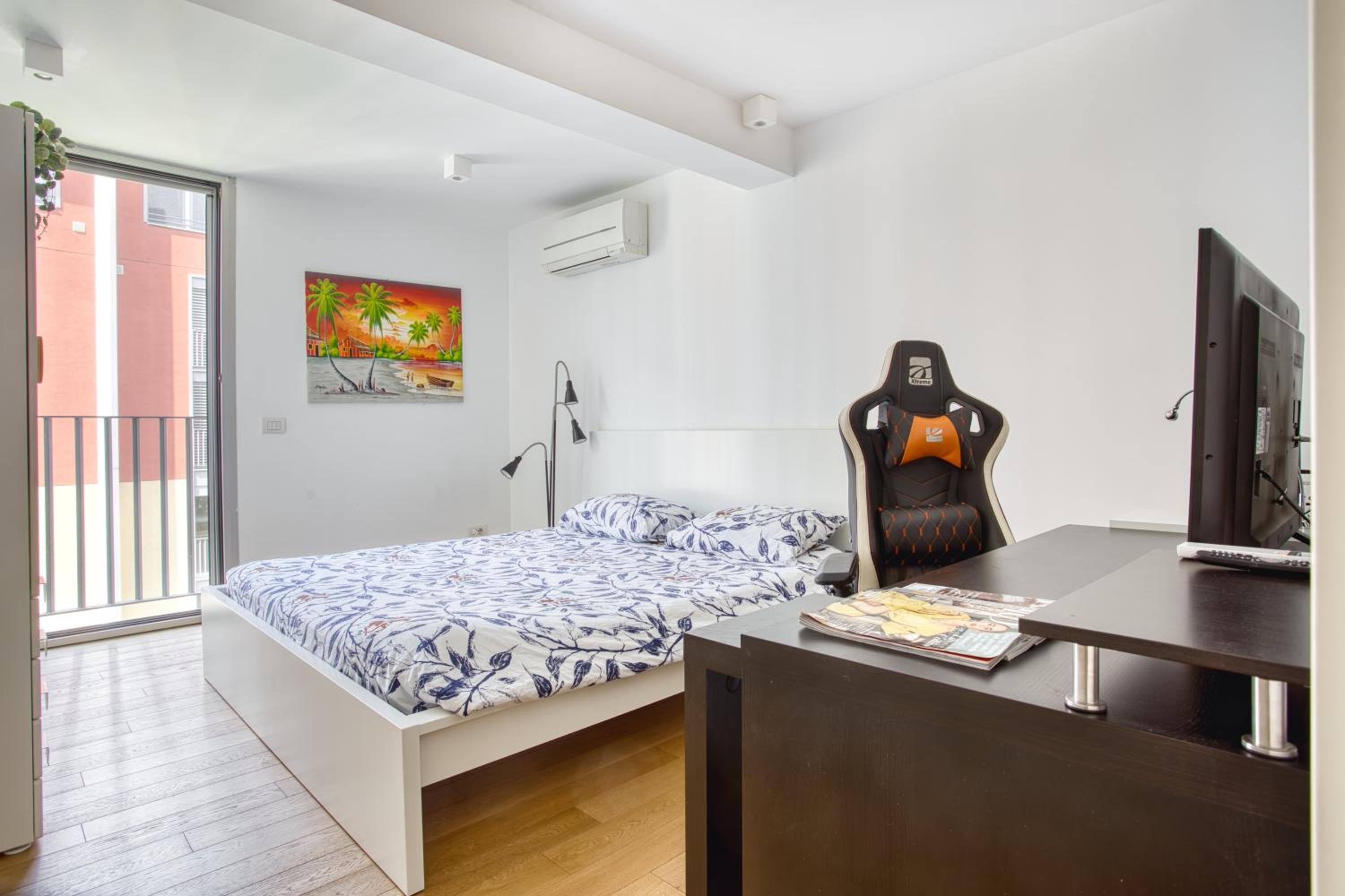 Just Urban Stays - Stylish Duplex with Terrace - 10 min Porta Romana