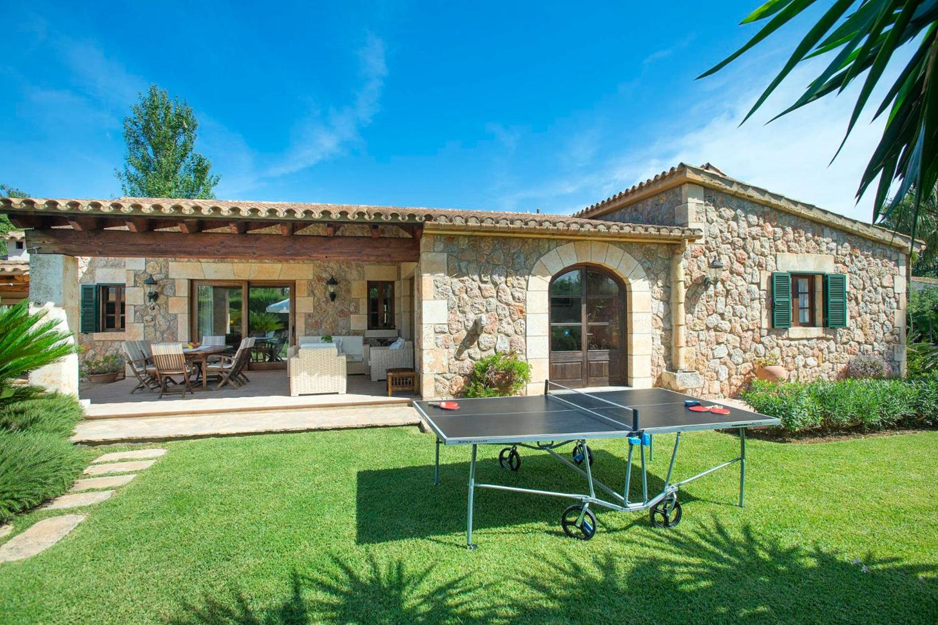 Villa Pepi by Vintage Travel