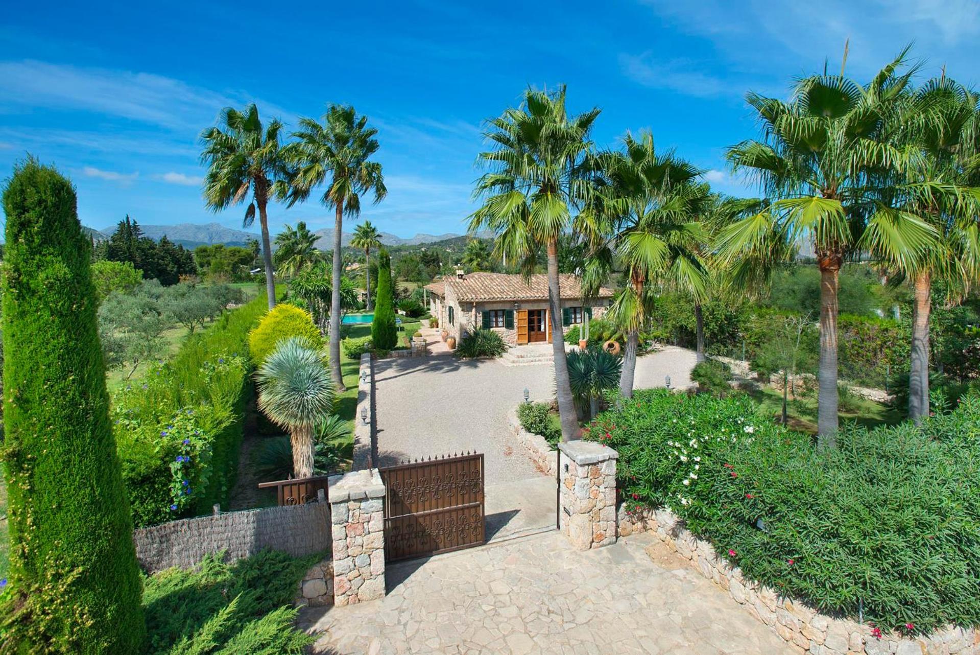 Villa Pepi by Vintage Travel