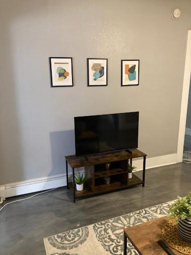 Navarre Apartments