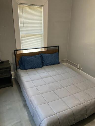 Navarre Apartments