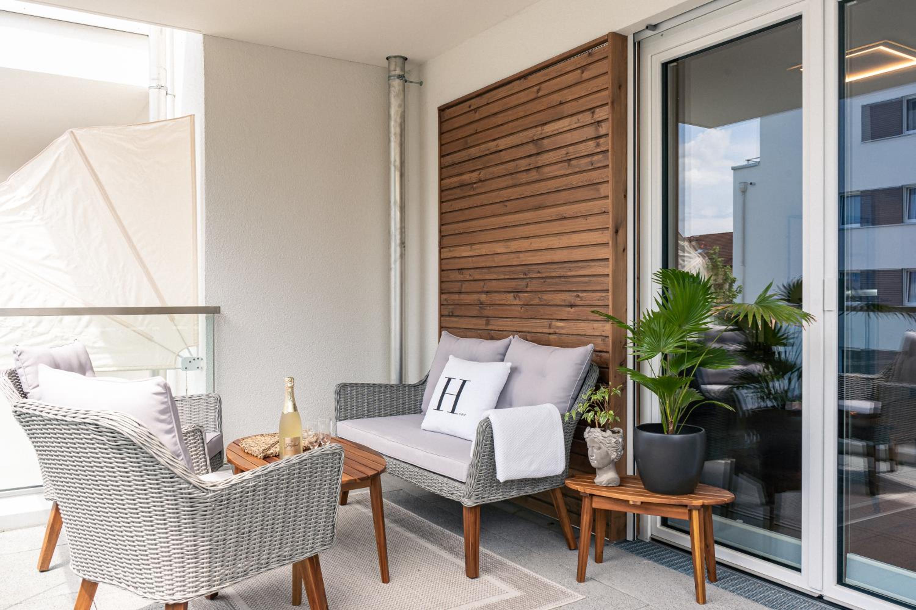 Alpdeluxe Smart Home - Balkon-Wanne-Tiefgarage-BBQ