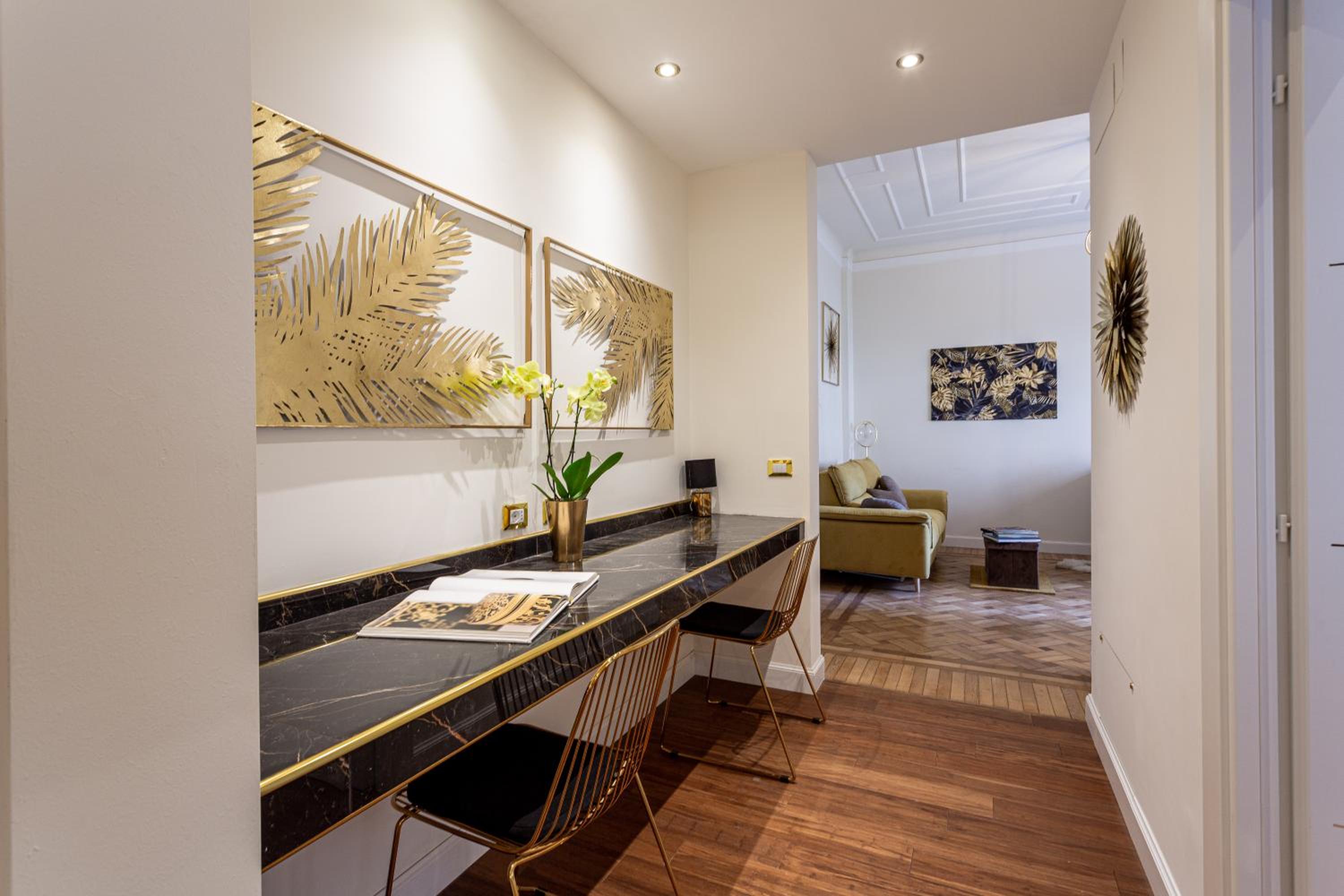 Maison d'Or view 5