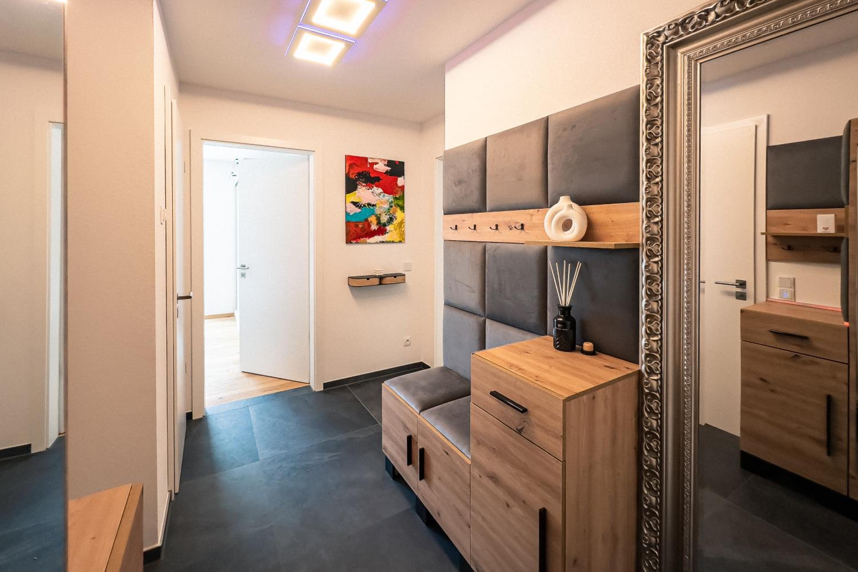 Alpdeluxe Smart Home - Balkon-Wanne-Tiefgarage-BBQ
