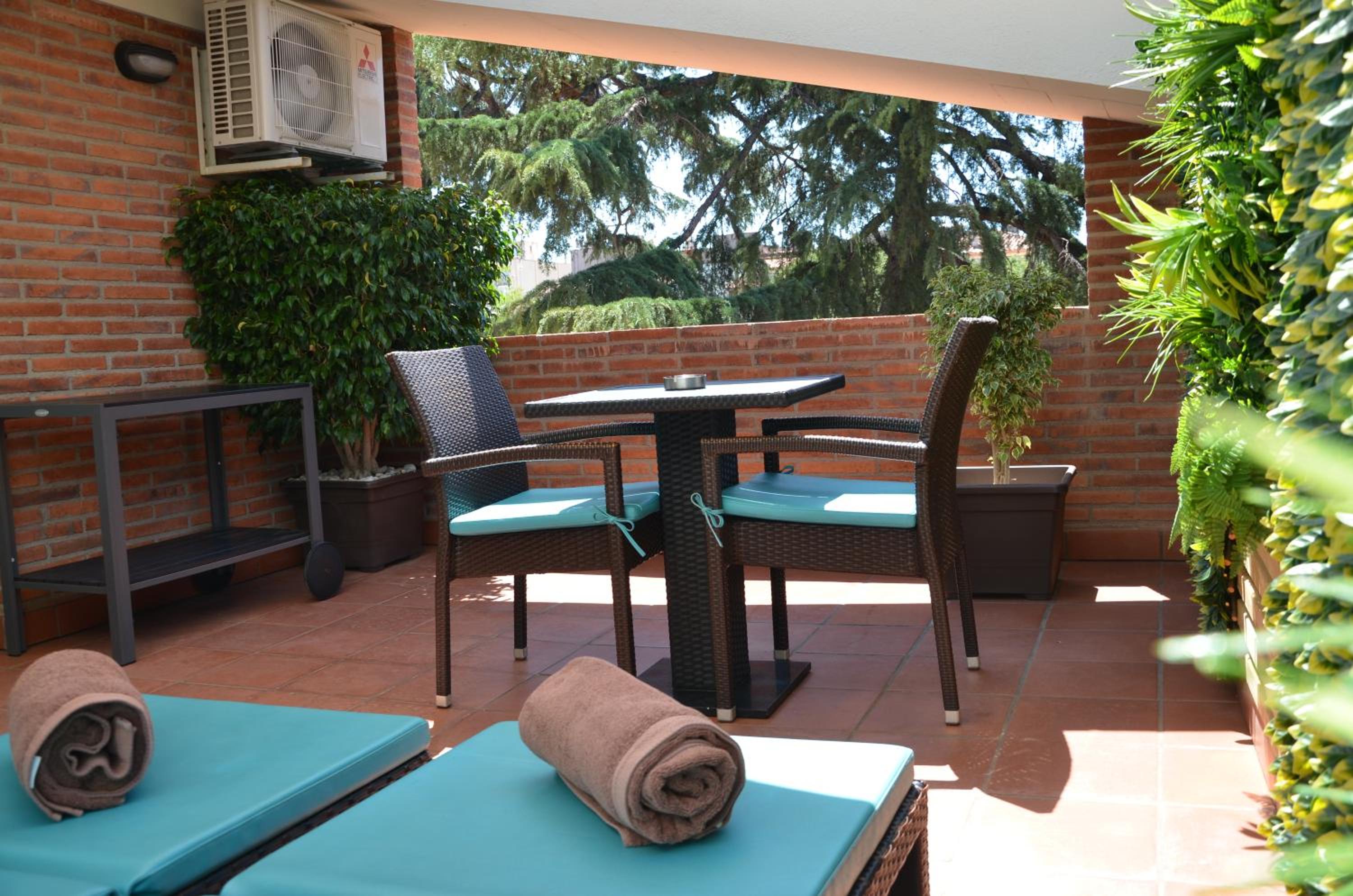 balance & terrace